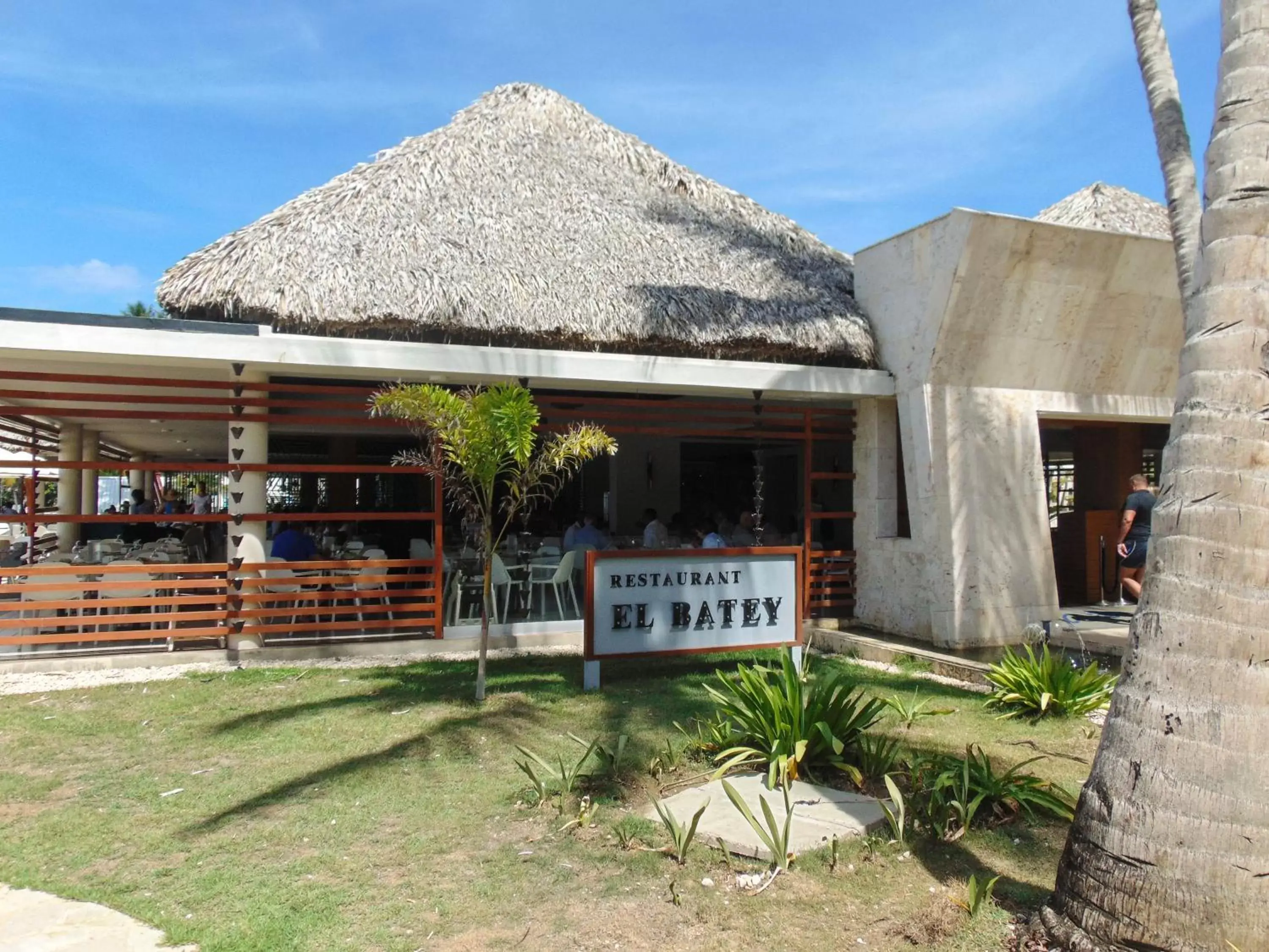 Restaurant/places to eat, Property Building in Casa Marina Beach & Reef All Inclusive