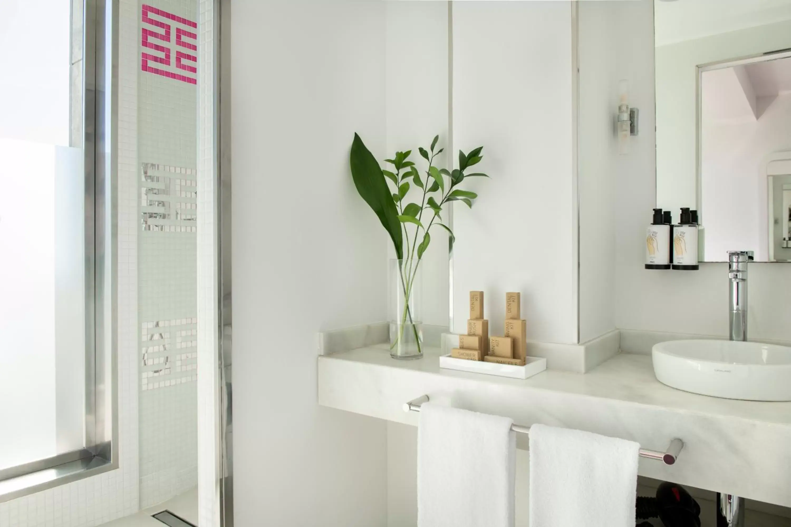 Bathroom in Allegro Barcelona