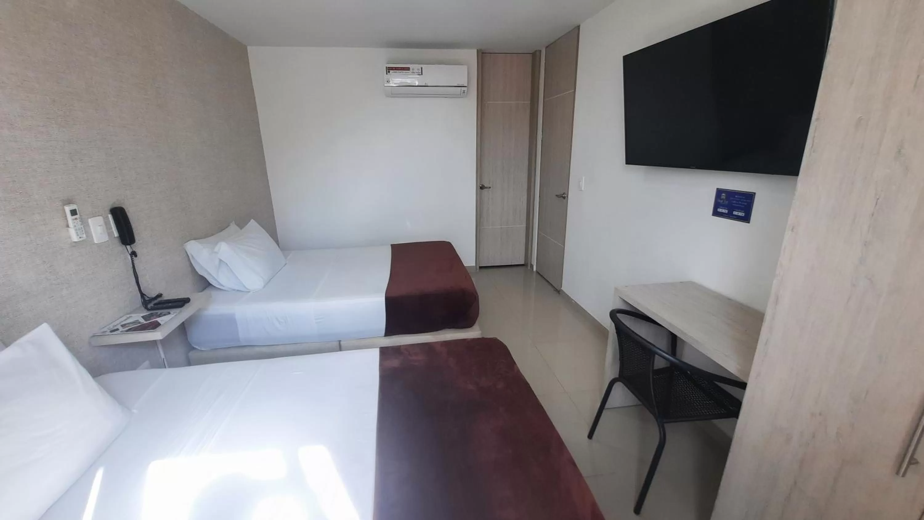 Bed in Bayit Tov Circunvalar Hotel