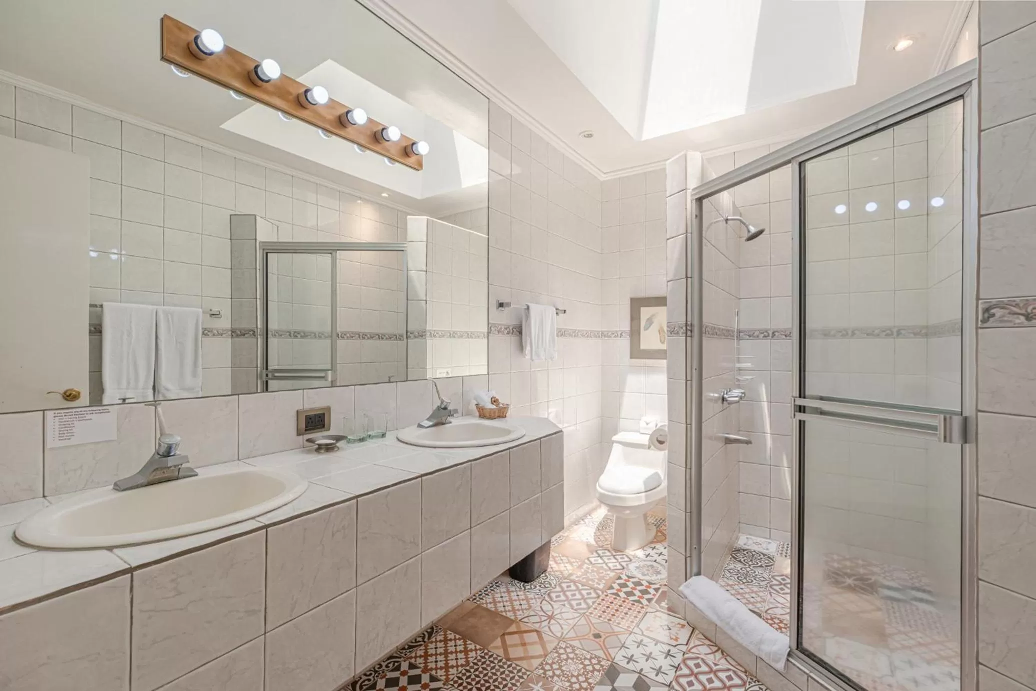 Bathroom in Posada el Quijote