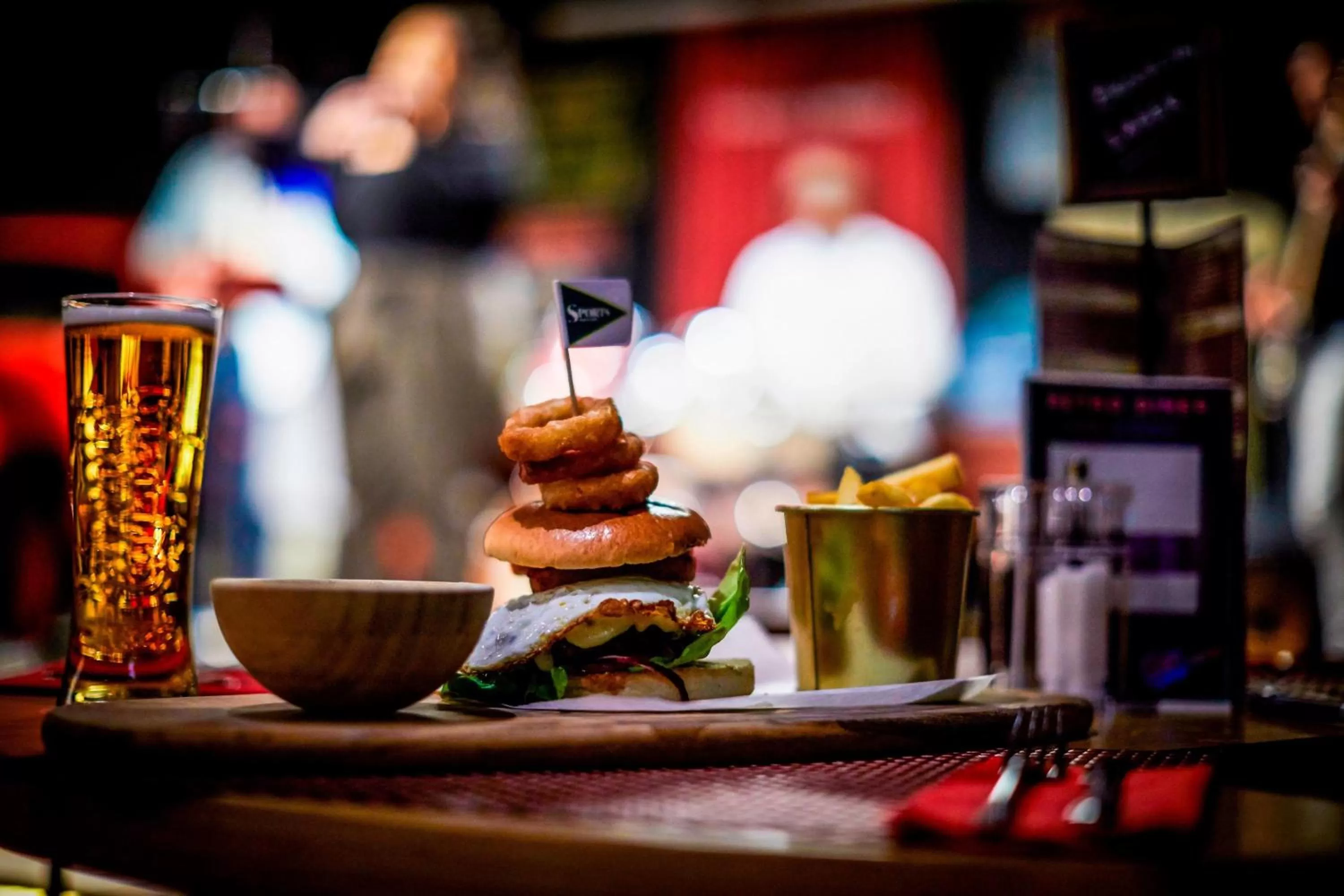 Restaurant/places to eat in Sheraton Skyline Hotel London Heathrow