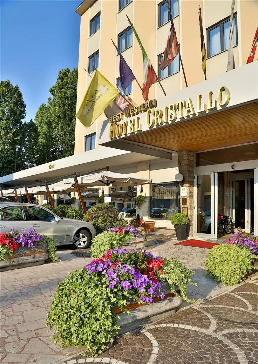 Property building in Best Western Hotel Cristallo Property building in Best Western Hotel Cristallo