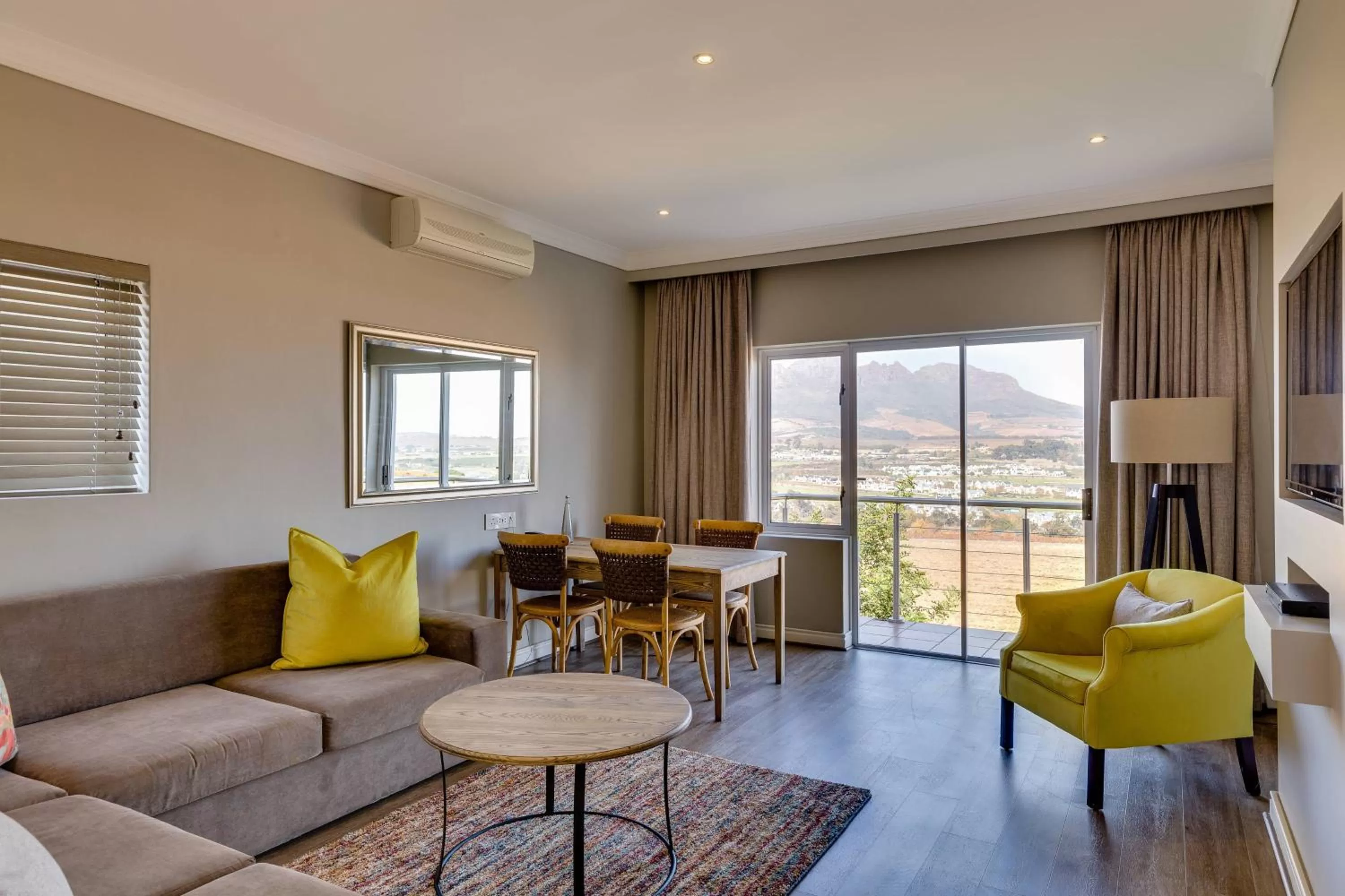 Living room in Protea Hotel by Marriott Stellenbosch & Conference Centre