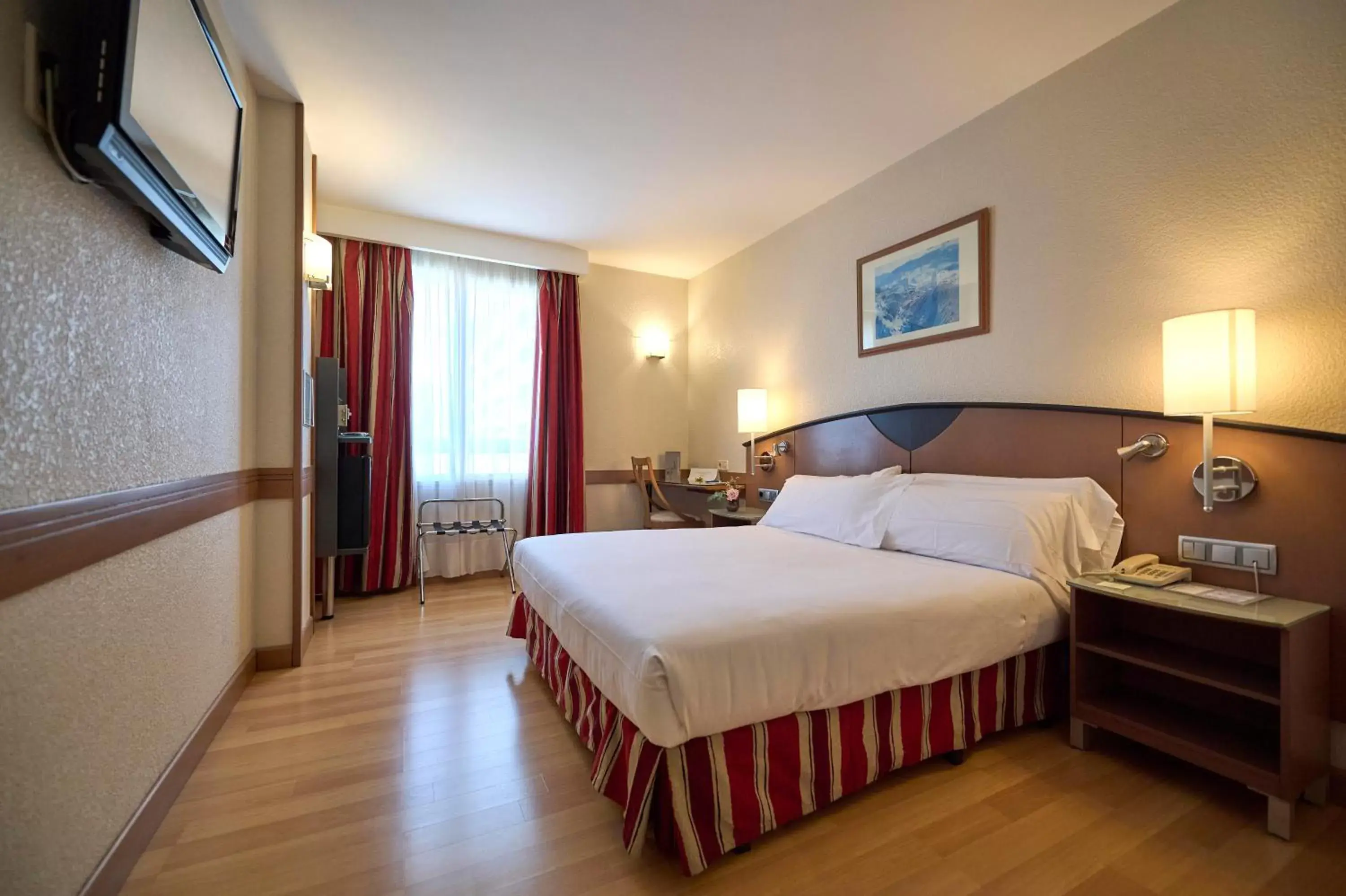 Bedroom, Bed in Hotel Albret