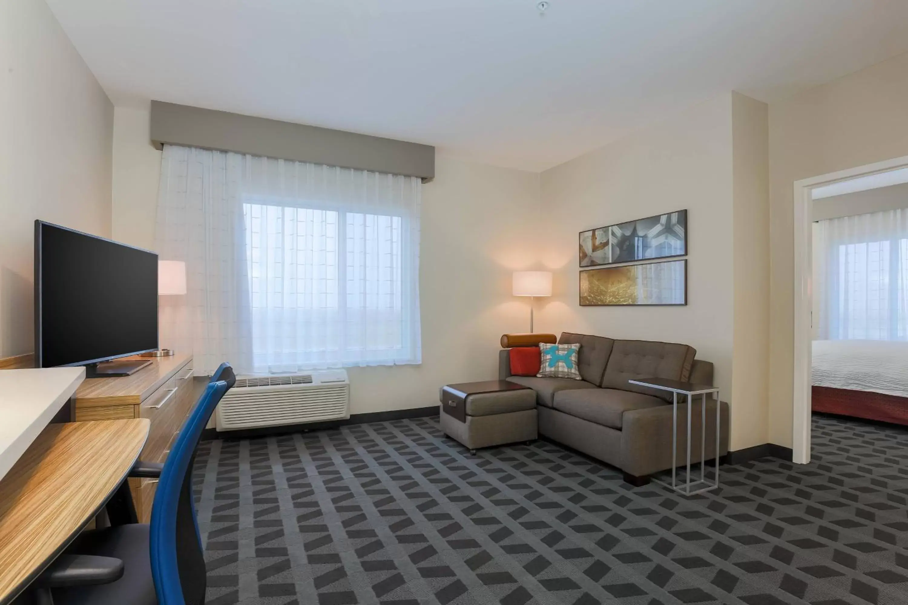Bedroom, Seating Area in TownePlace Suites by Marriott McAllen Edinburg