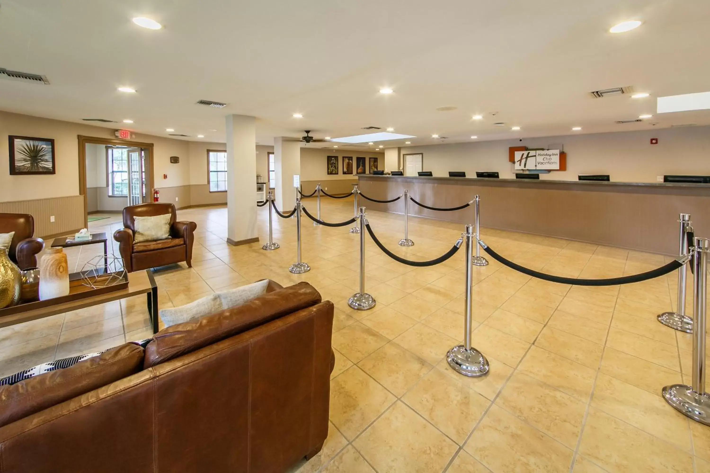 Property building, Lobby/Reception in Holiday Inn Club Vacations Hill Country Resort at Canyon Lake