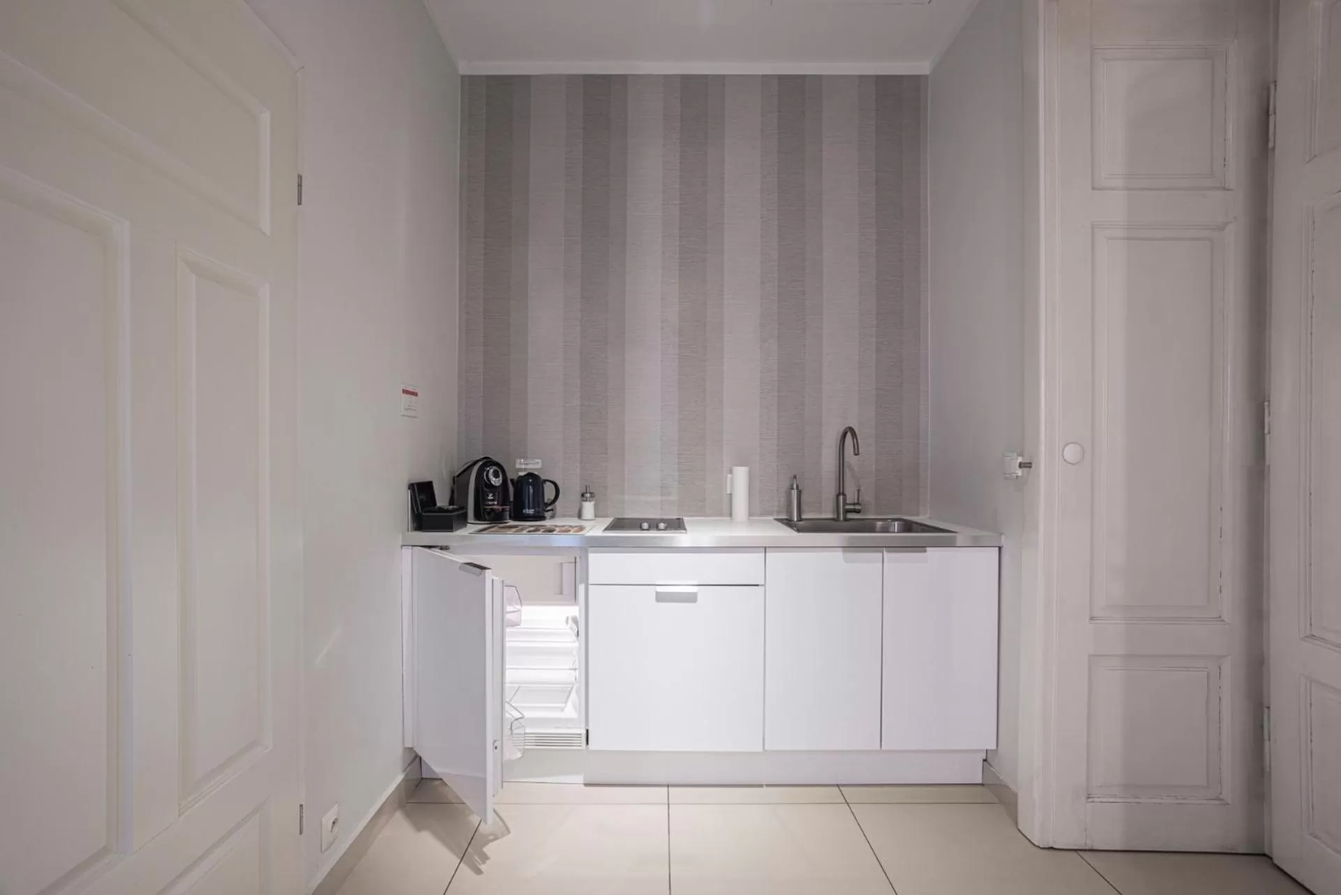 Kitchen or kitchenette in NOVUMHOUSE - Straszewskiego