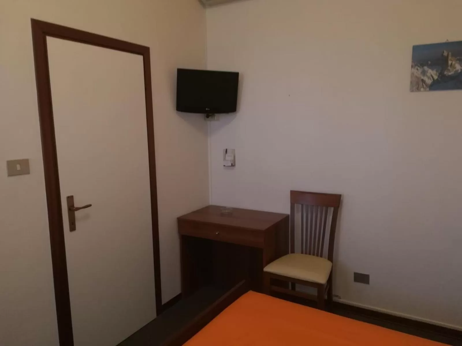 TV and multimedia, Bed in Hotel Tuscolano