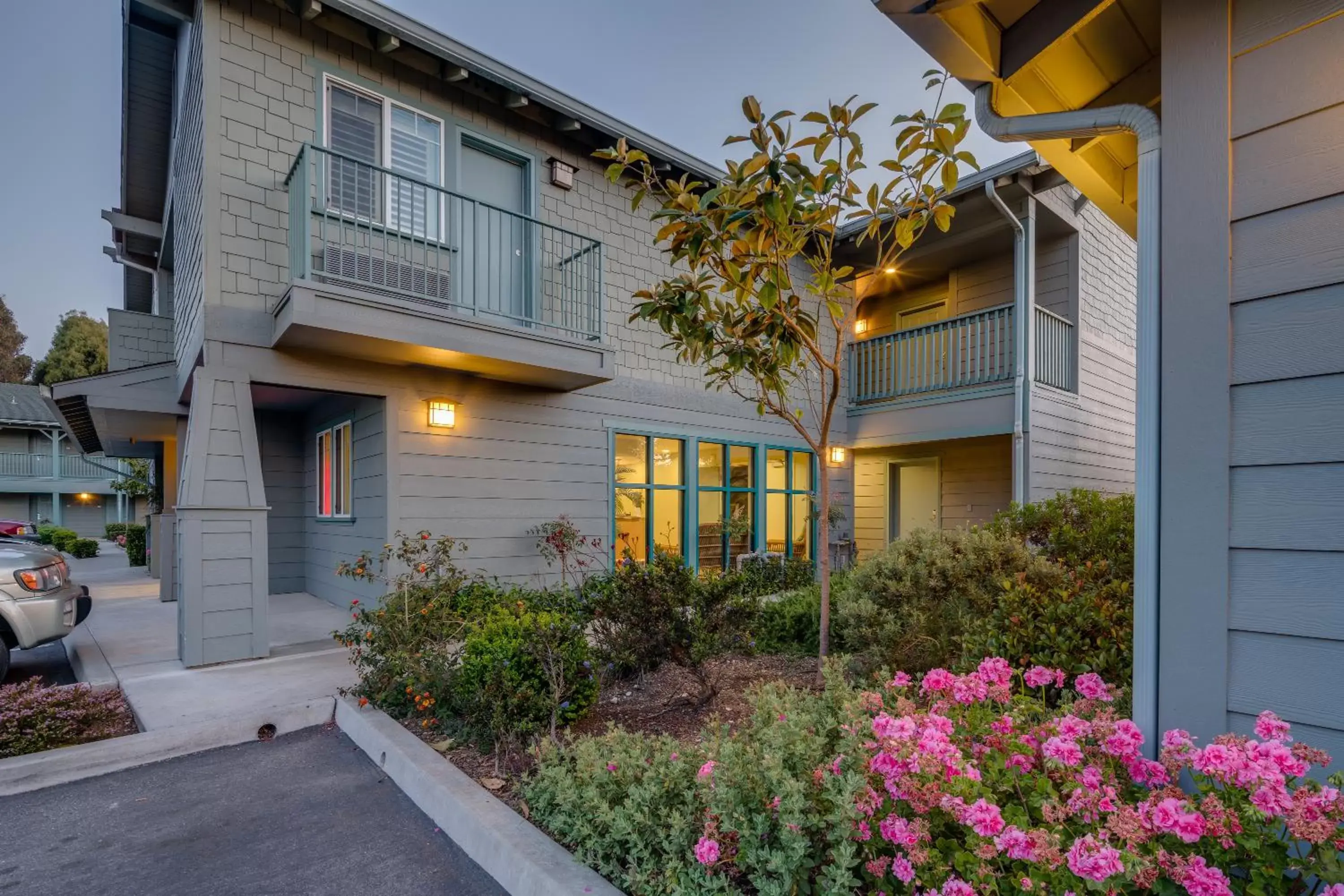 Garden, Facade/Entrance in Morro Shores Inn And Suites