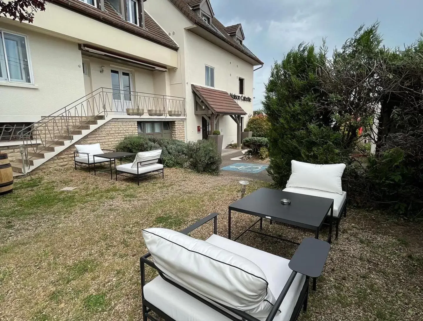 Patio in Maison Cabotte