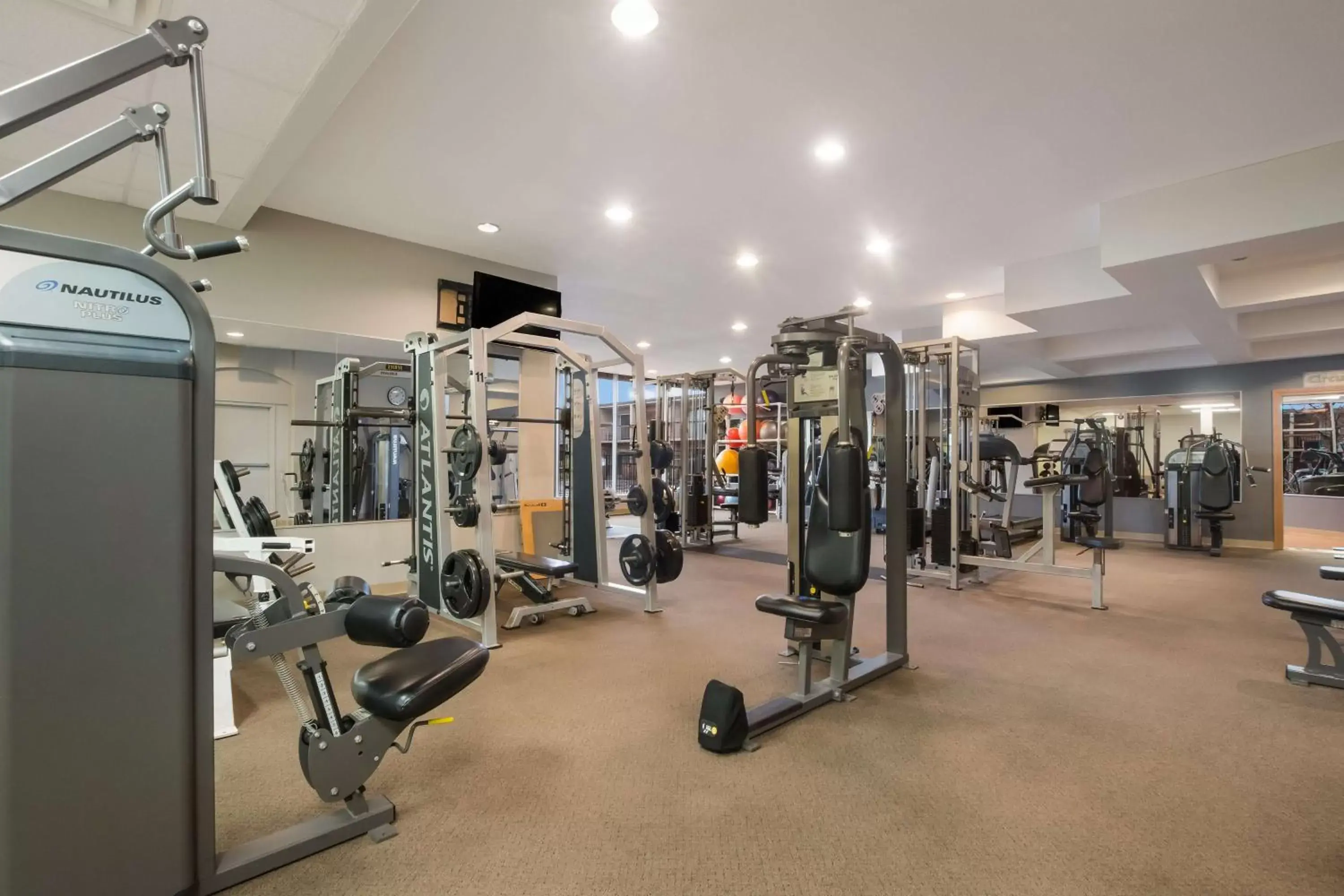 Fitness centre/facilities in Best Western St Catharines Hotel & Conference Centre Fitness centre/facilities in Best Western St Catharines Hotel & Conference Centre