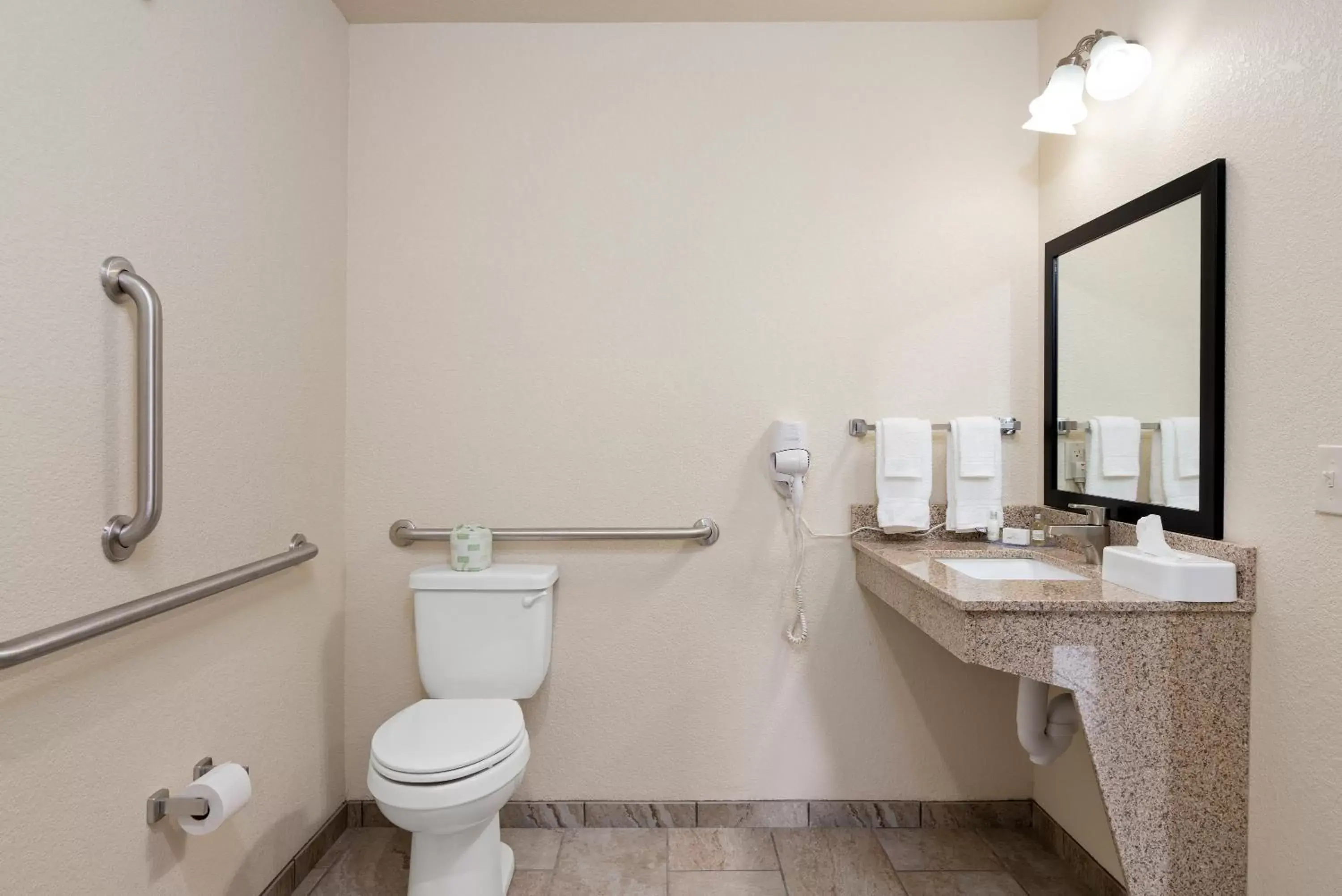 Bathroom in Cobblestone Inn & Suites - Yuma