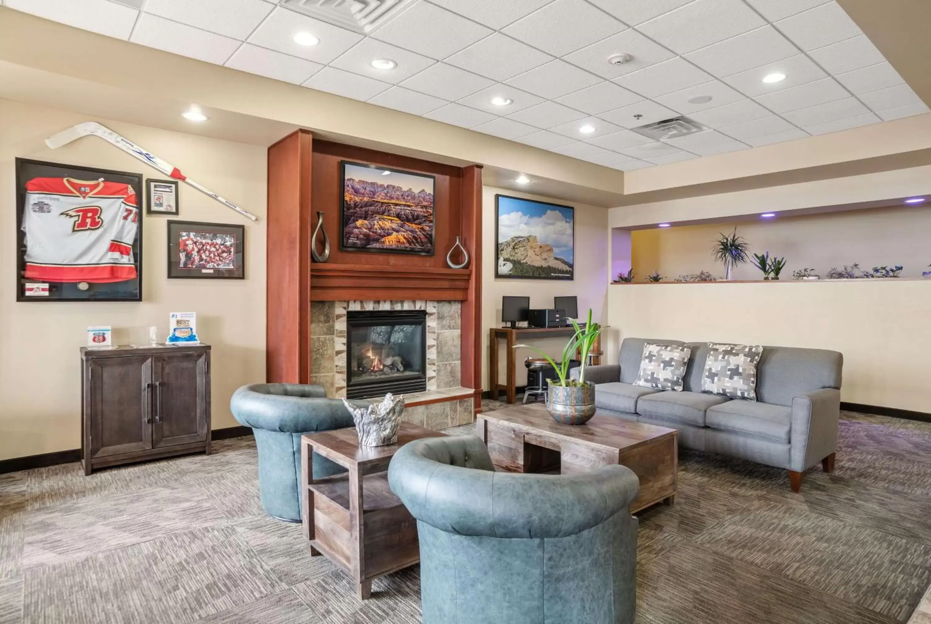 Lobby or reception, Lobby/Reception in Howard Johnson by Wyndham Rapid City