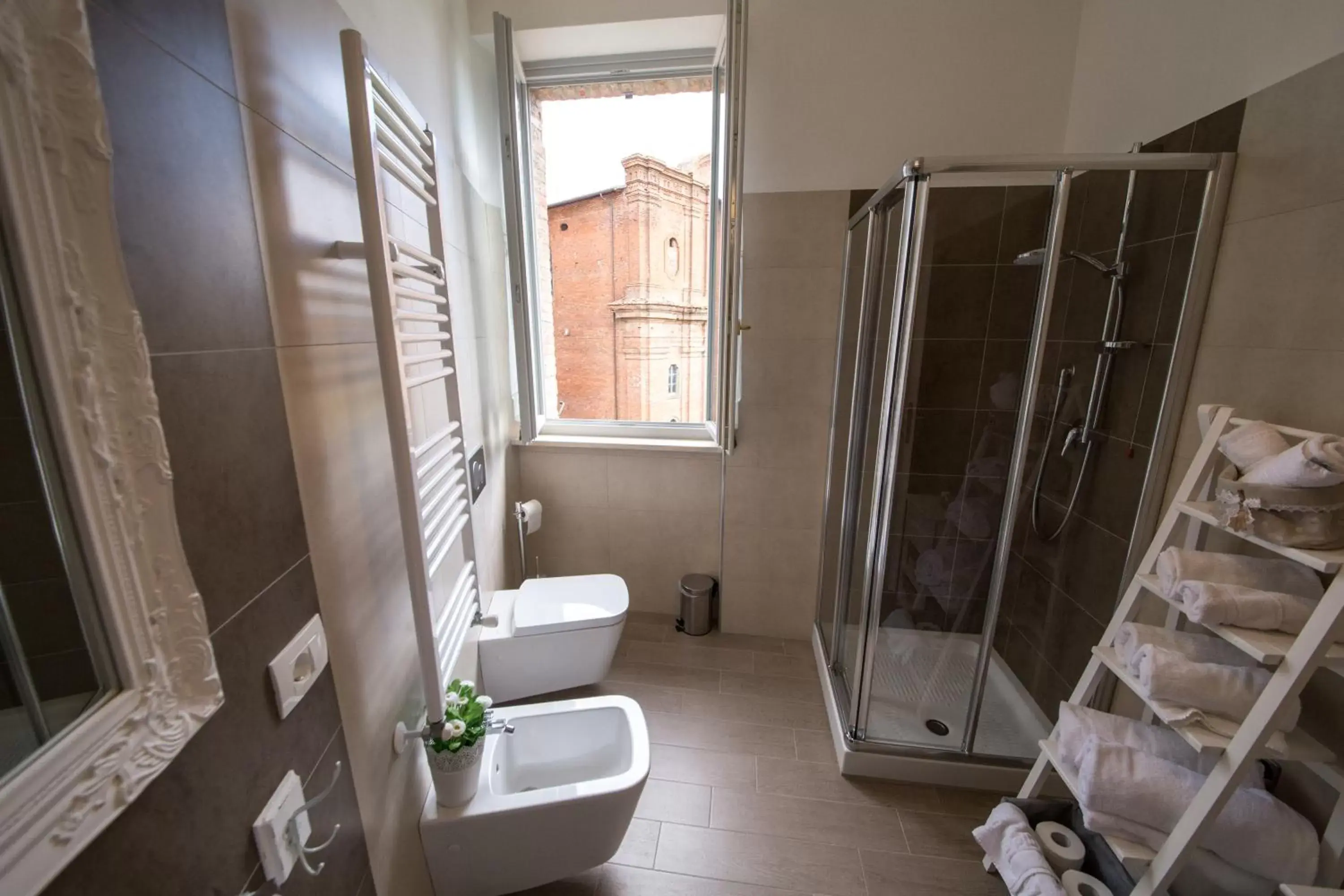 Bathroom in La Vecchia Tenenza B&B