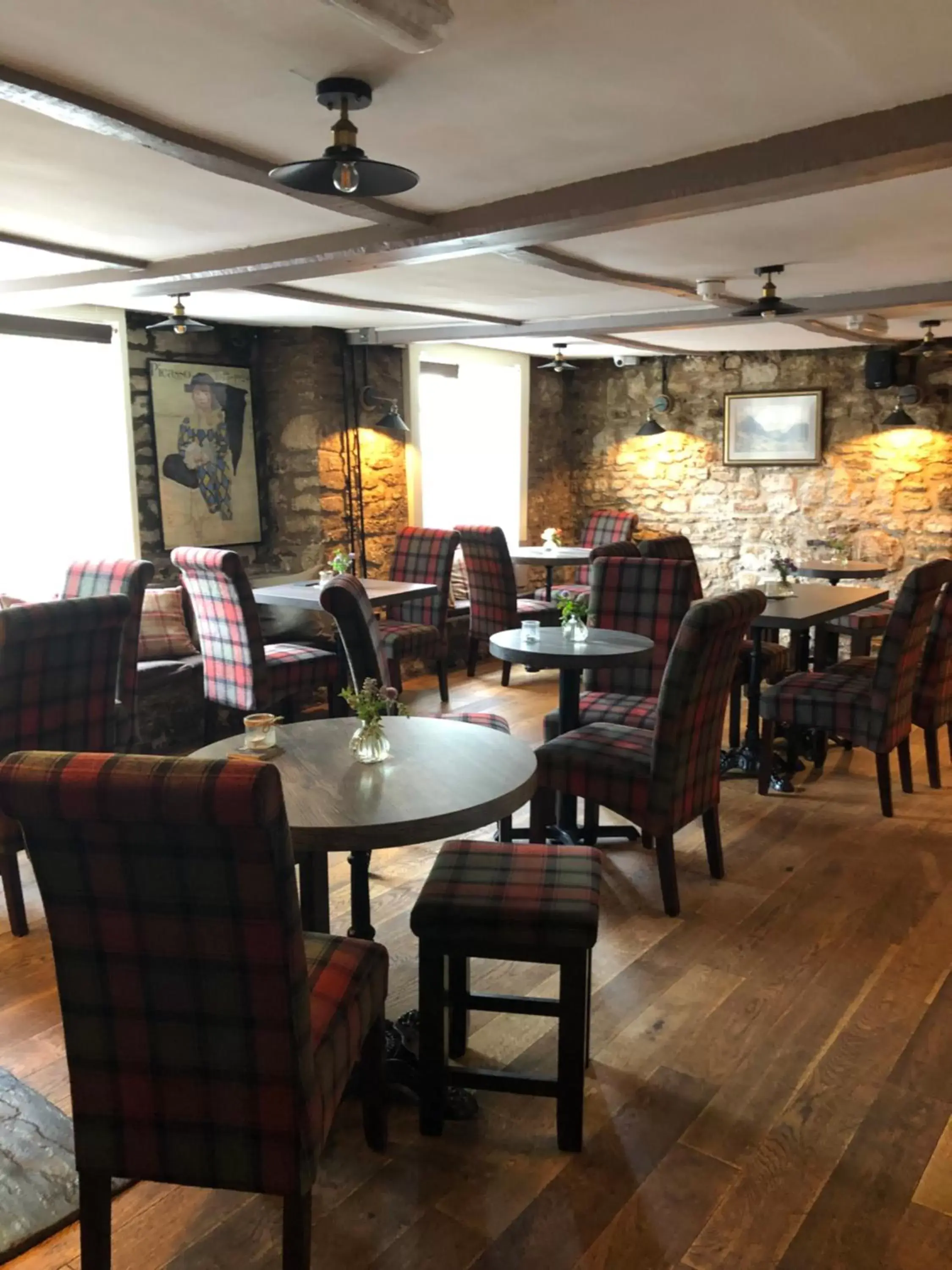 Lounge or bar, Restaurant/Places to Eat in The George at Nunney