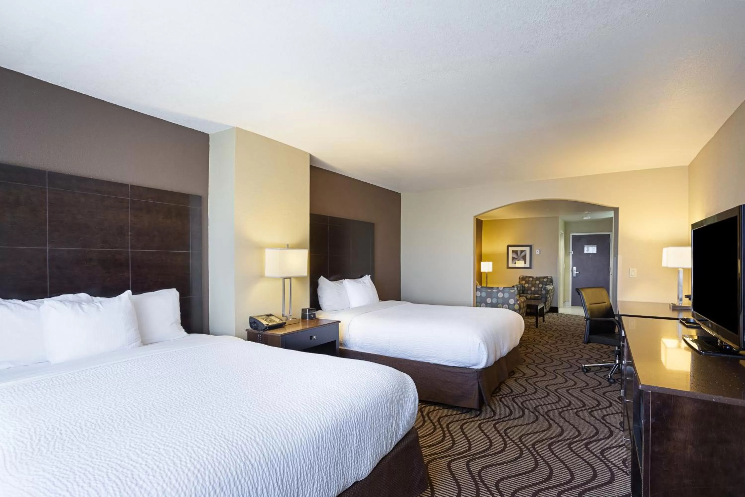 Bed in La Quinta by Wyndham Meridian / Boise West