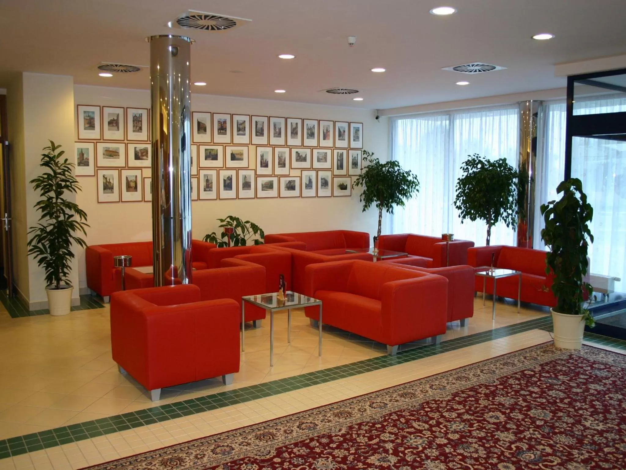 Lobby or reception in Ramada Airport Hotel Prague