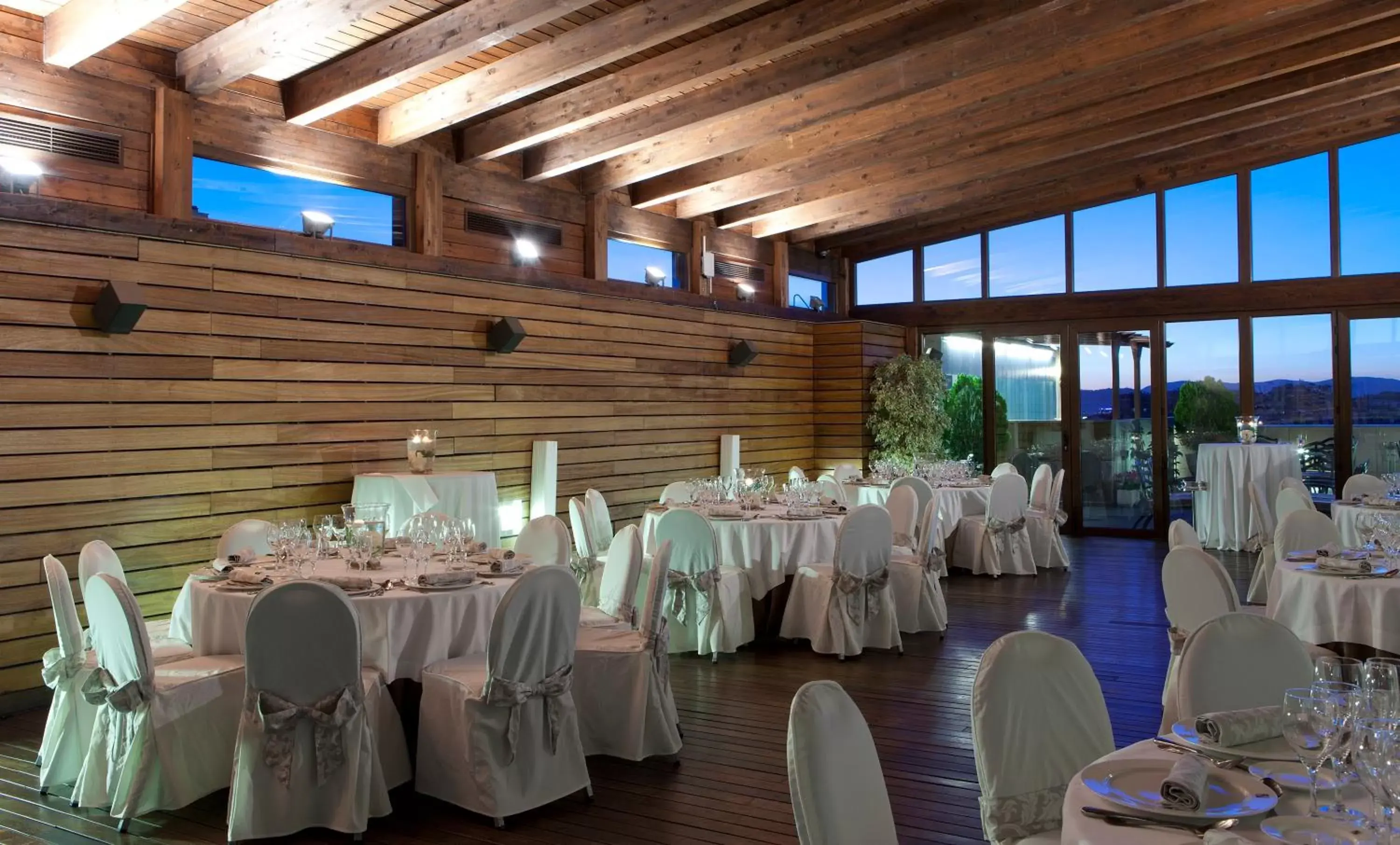 Restaurant/places to eat, Banquet Facilities in Hotel Andalucía Center