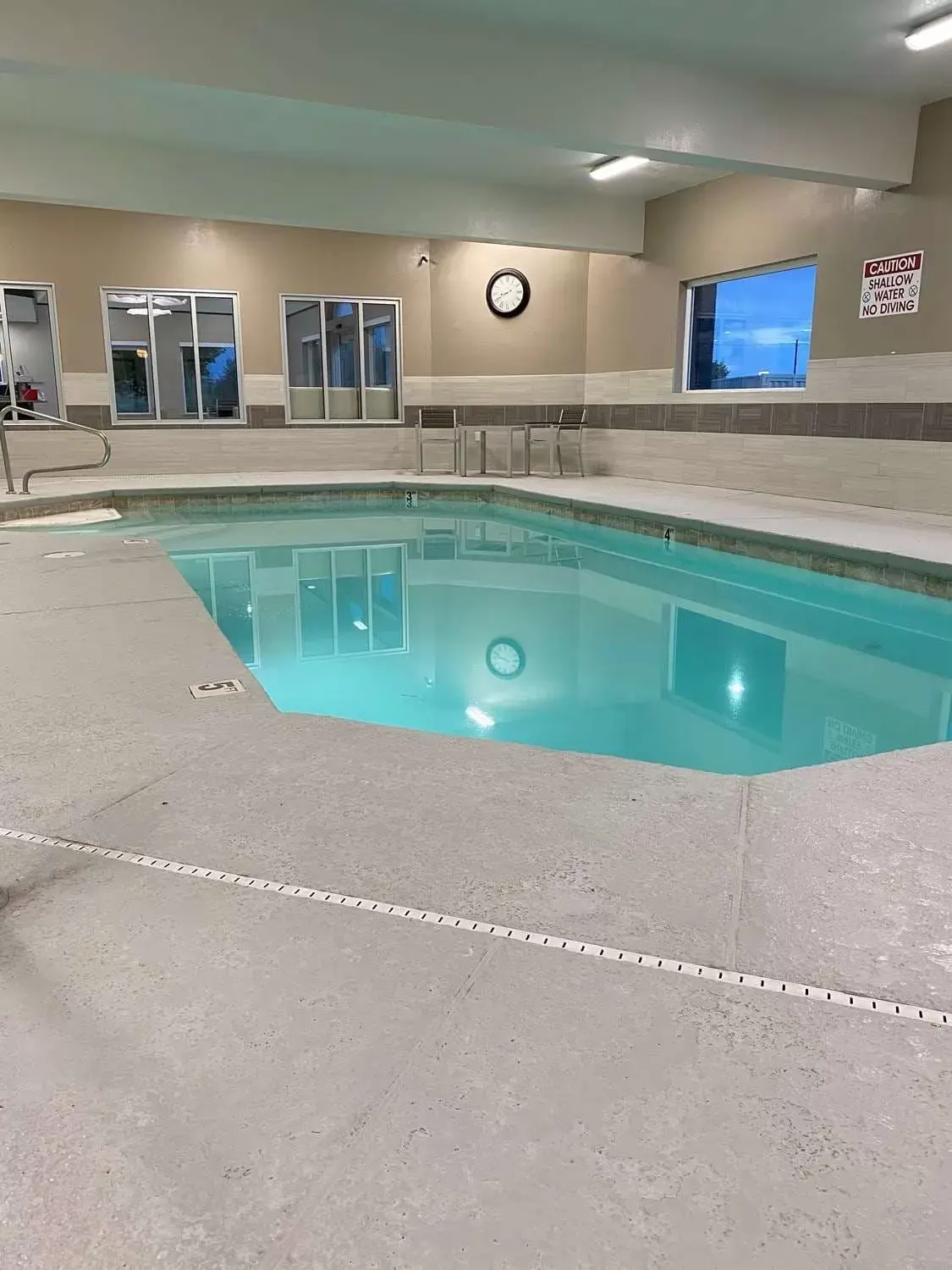 Swimming Pool in Best Western Brigham City Inn & Suites