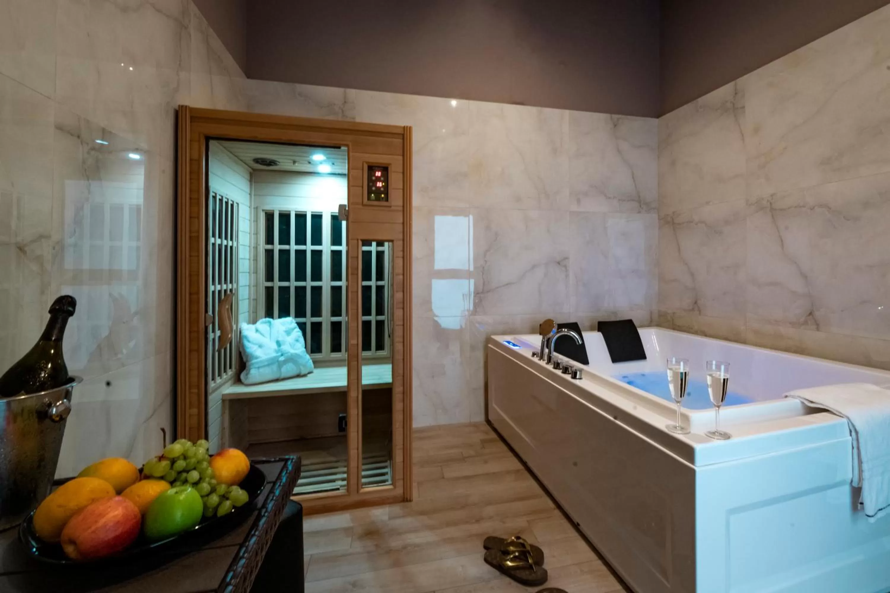 Hot Tub in Villa Elisio Hotel & Spa