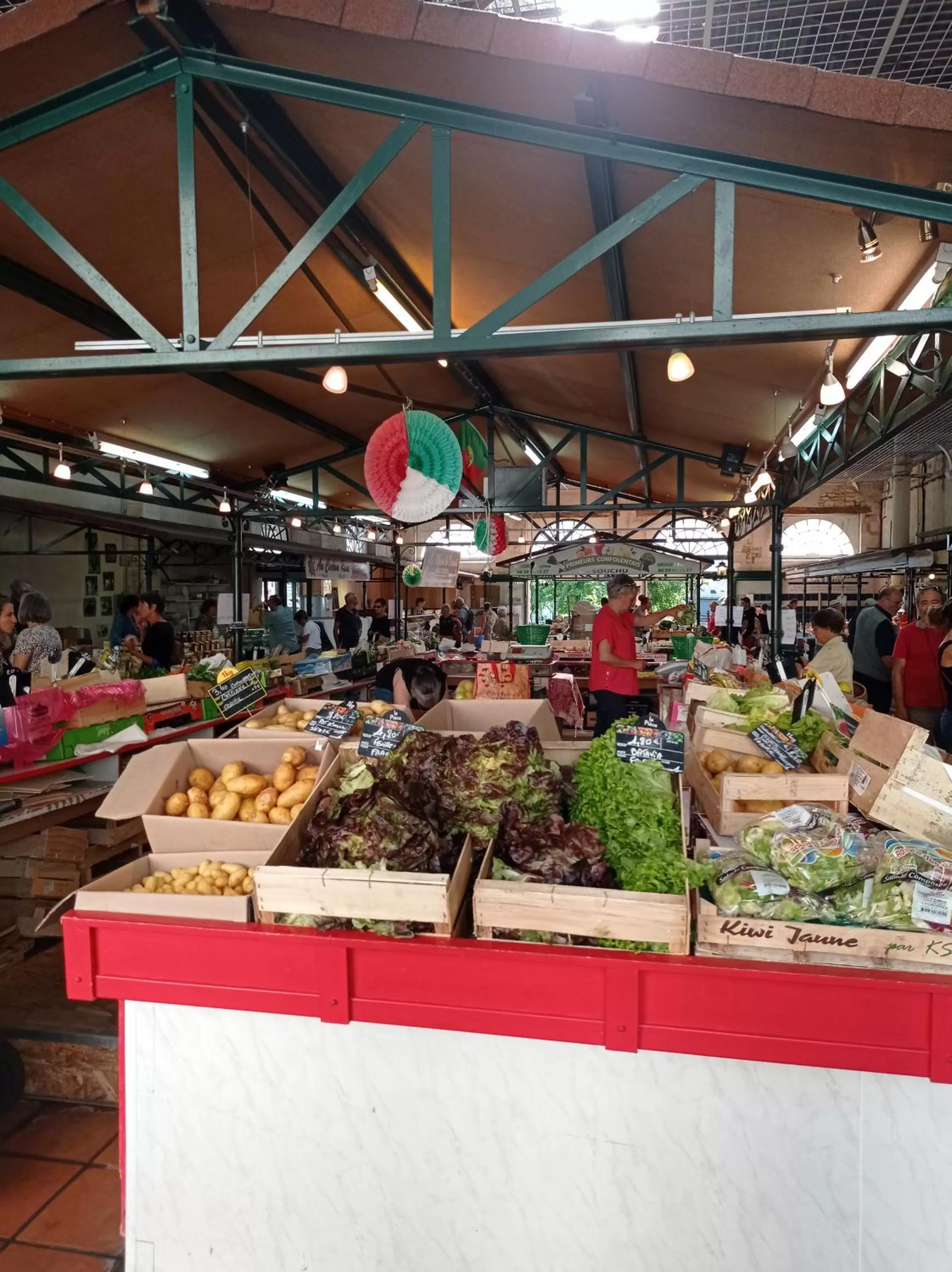 Food and drinks in Le Perroquet Vert