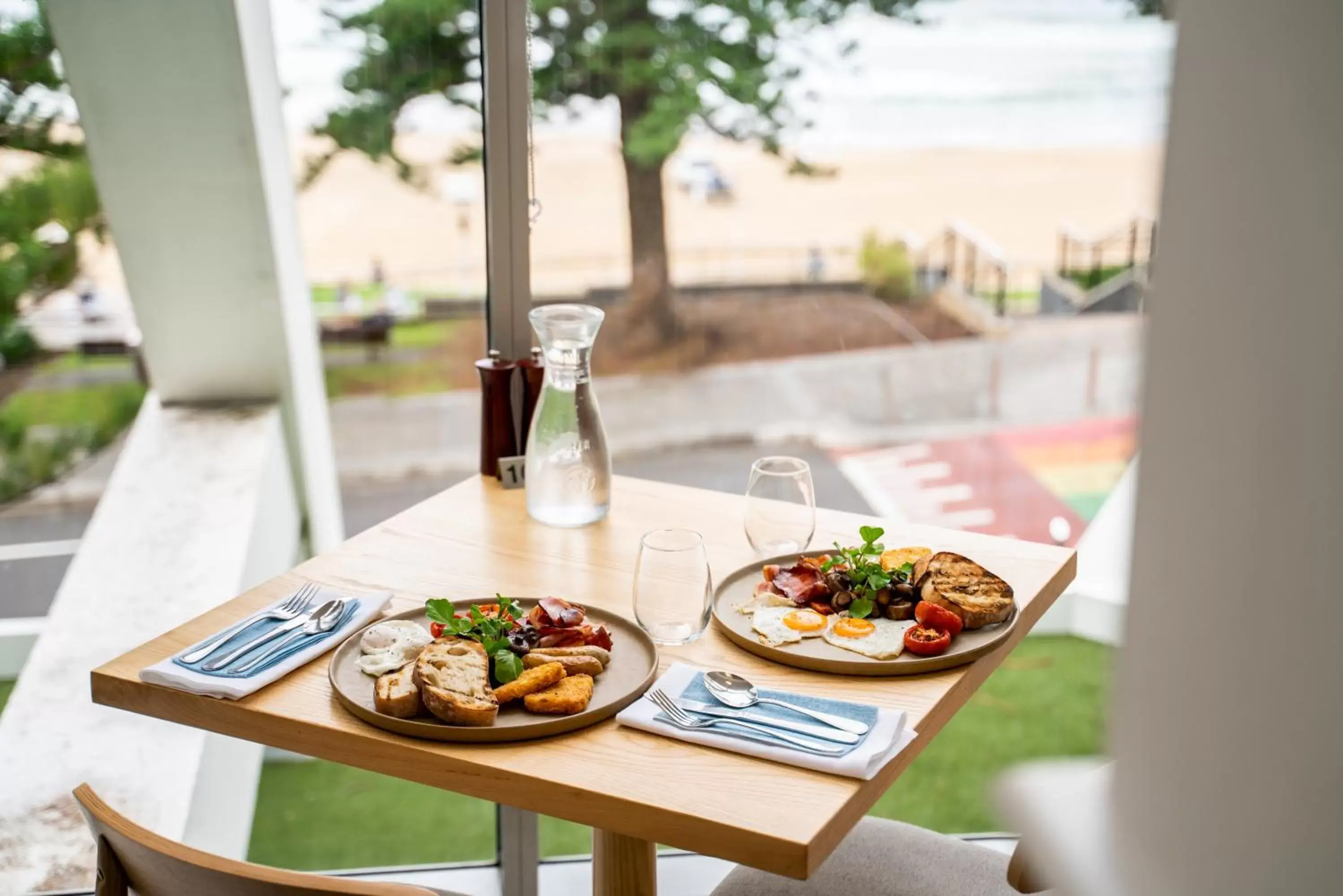 Food and drinks in Novotel Wollongong Northbeach