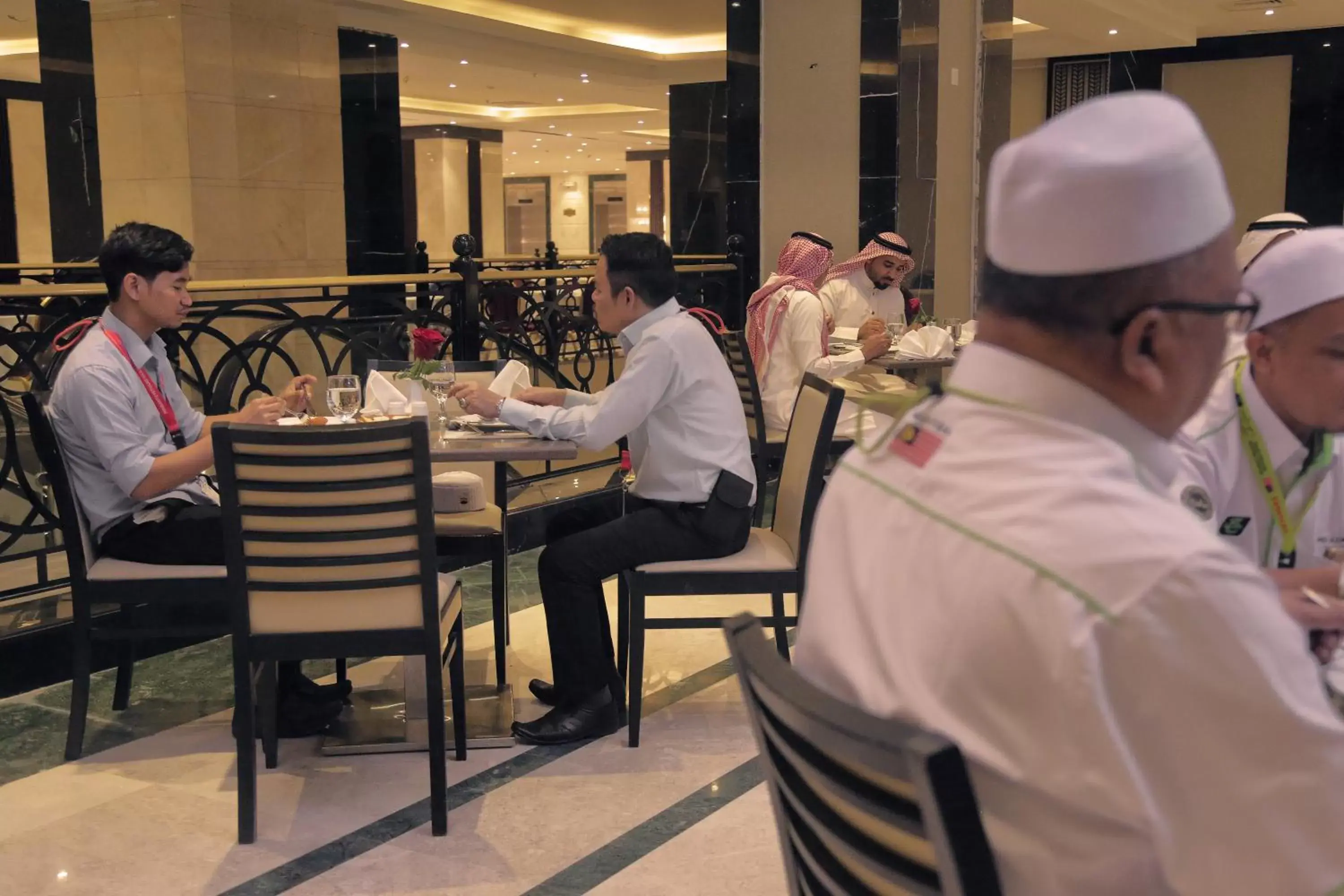Restaurant/places to eat in Saja Al Madinah