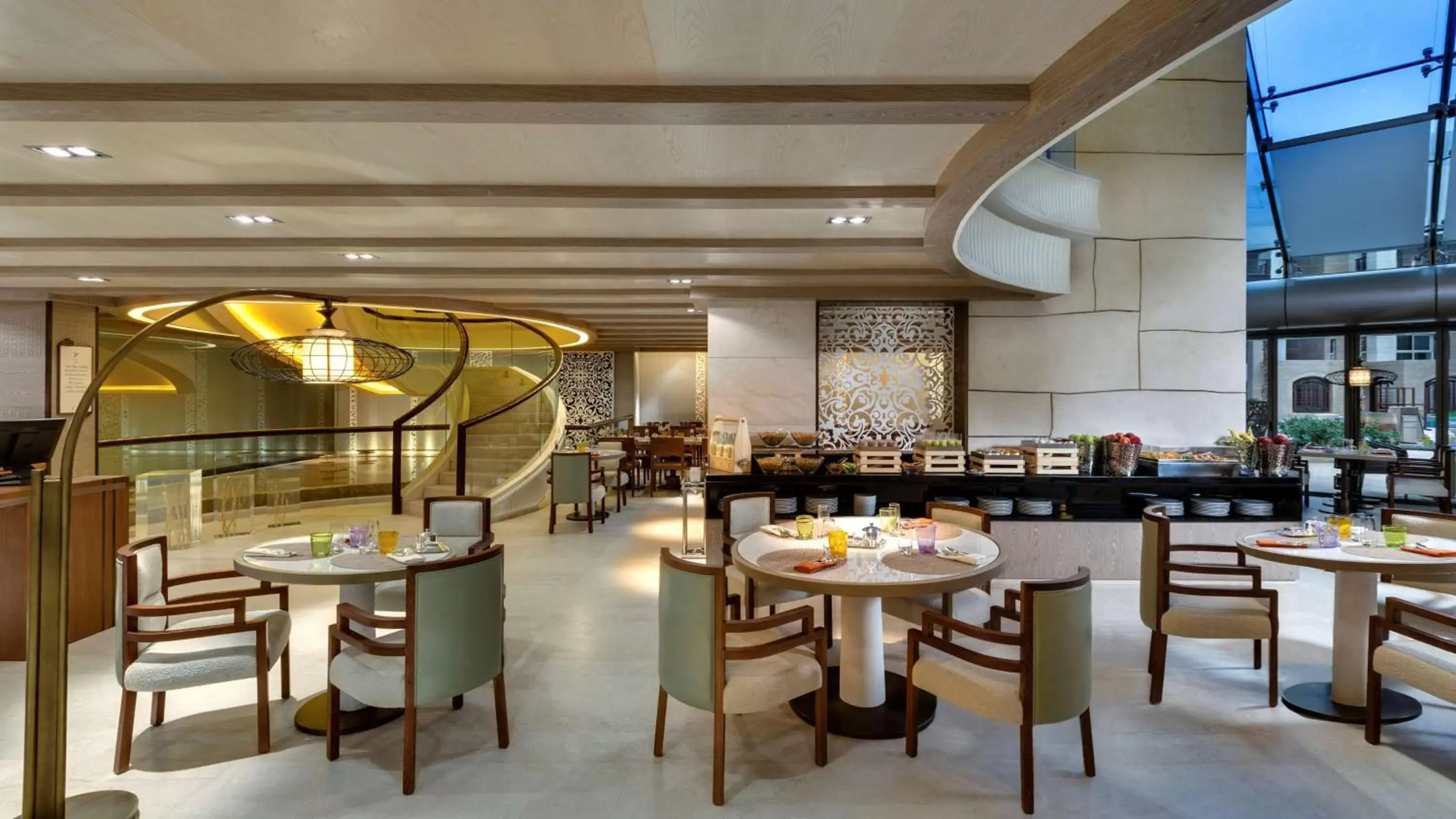Breakfast, Restaurant/Places to Eat in Kempinski Summerland Hotel & Resort Beirut
