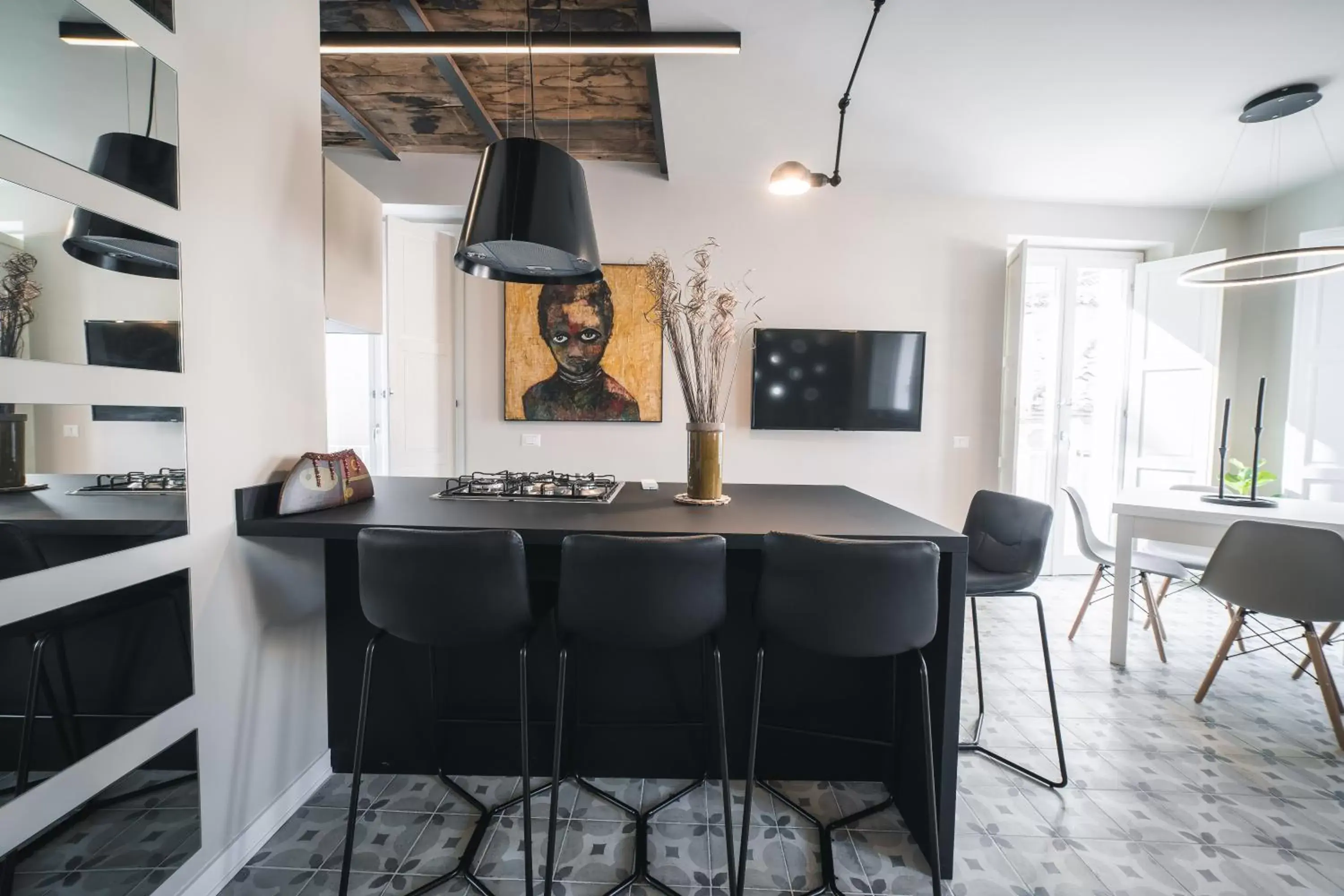 Superior Suite in Palazzo Paladini - Luxury Suites in the Heart of the Old Town Superior Suite in Palazzo Paladini - Luxury Suites in the Heart of the Old Town