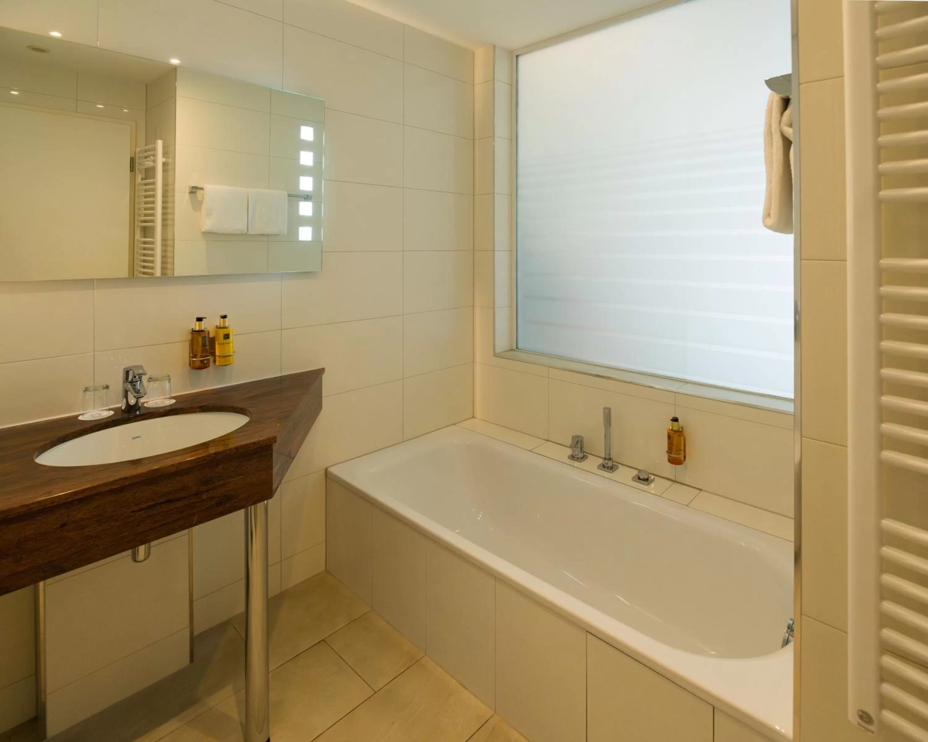 Bathroom in Hotel Schopenhauer Hof