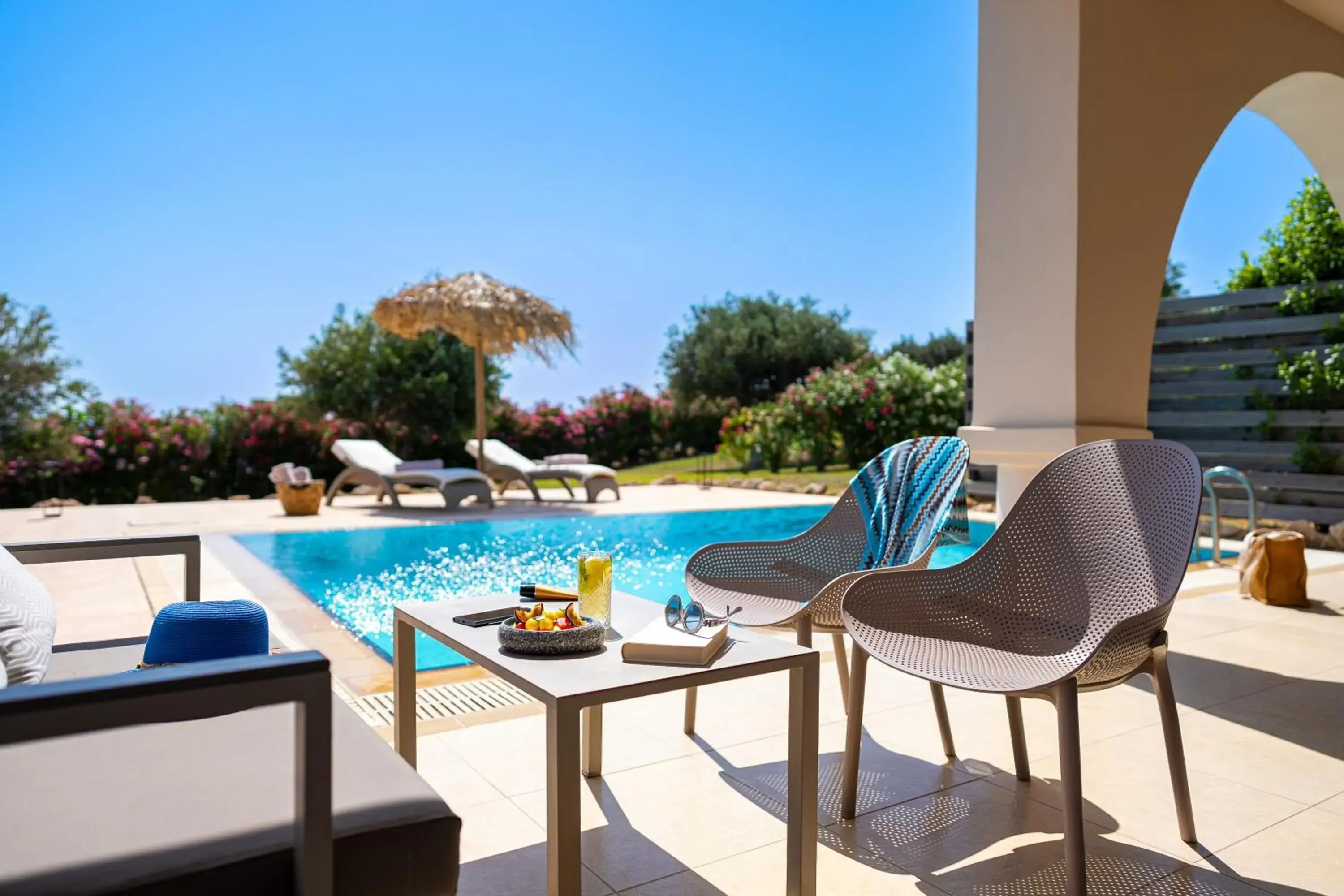 Seating area, Swimming Pool in KRESTEN ROYAL Euphoria Resort