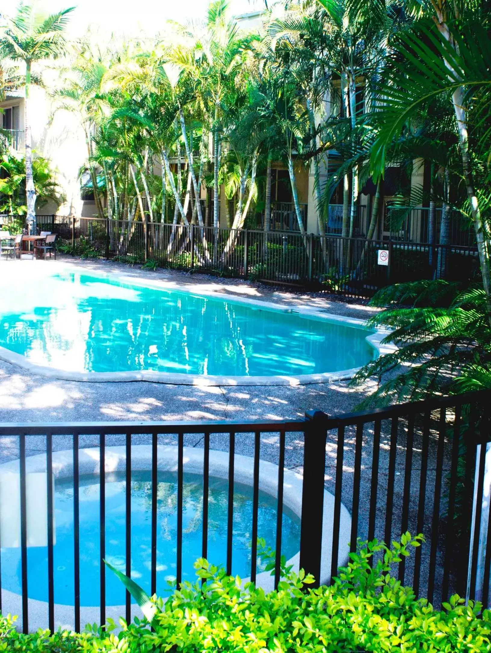 Property building, Swimming Pool in Bila Vista Holiday Apartments