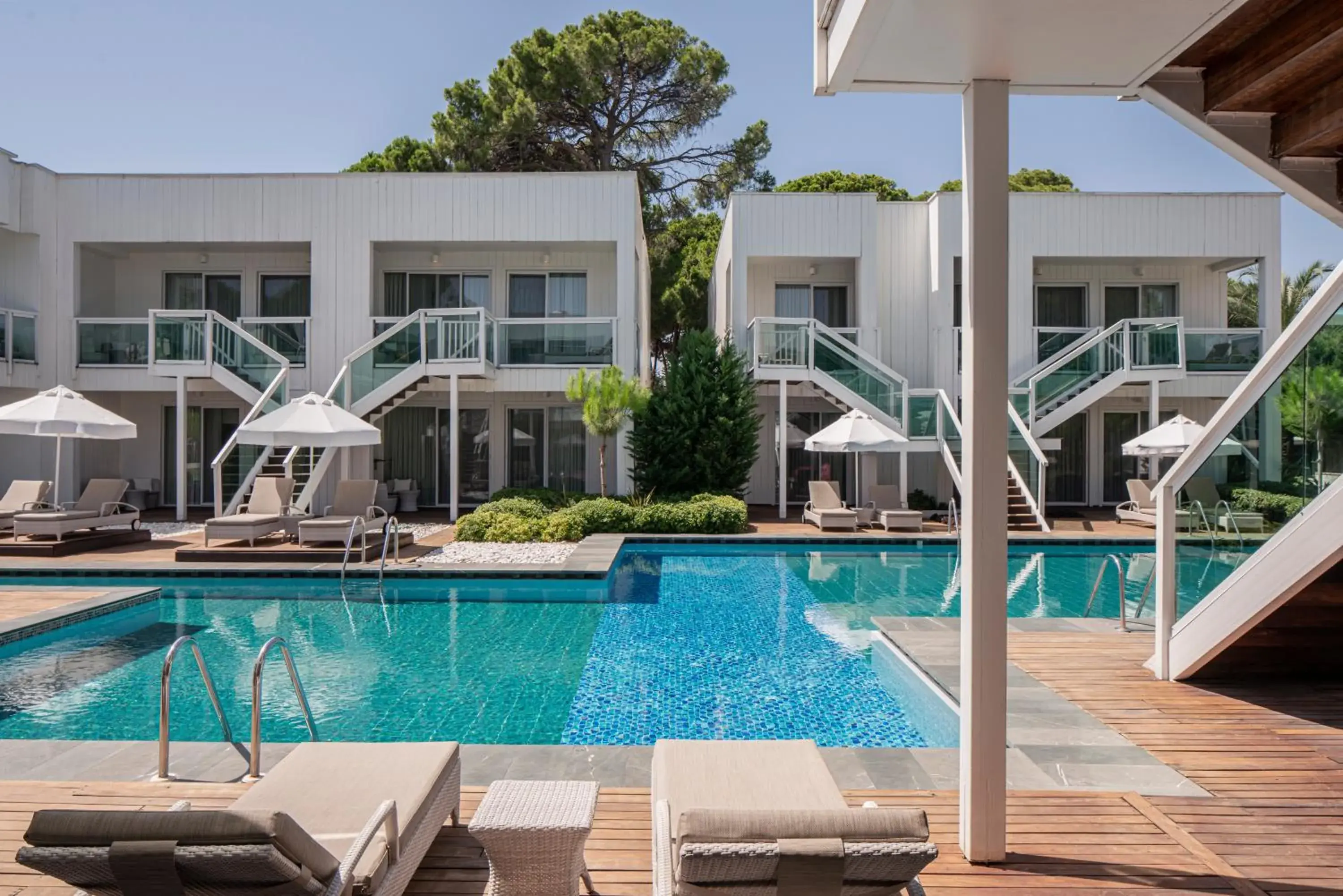 Swimming Pool in Papillon Zeugma Relaxury