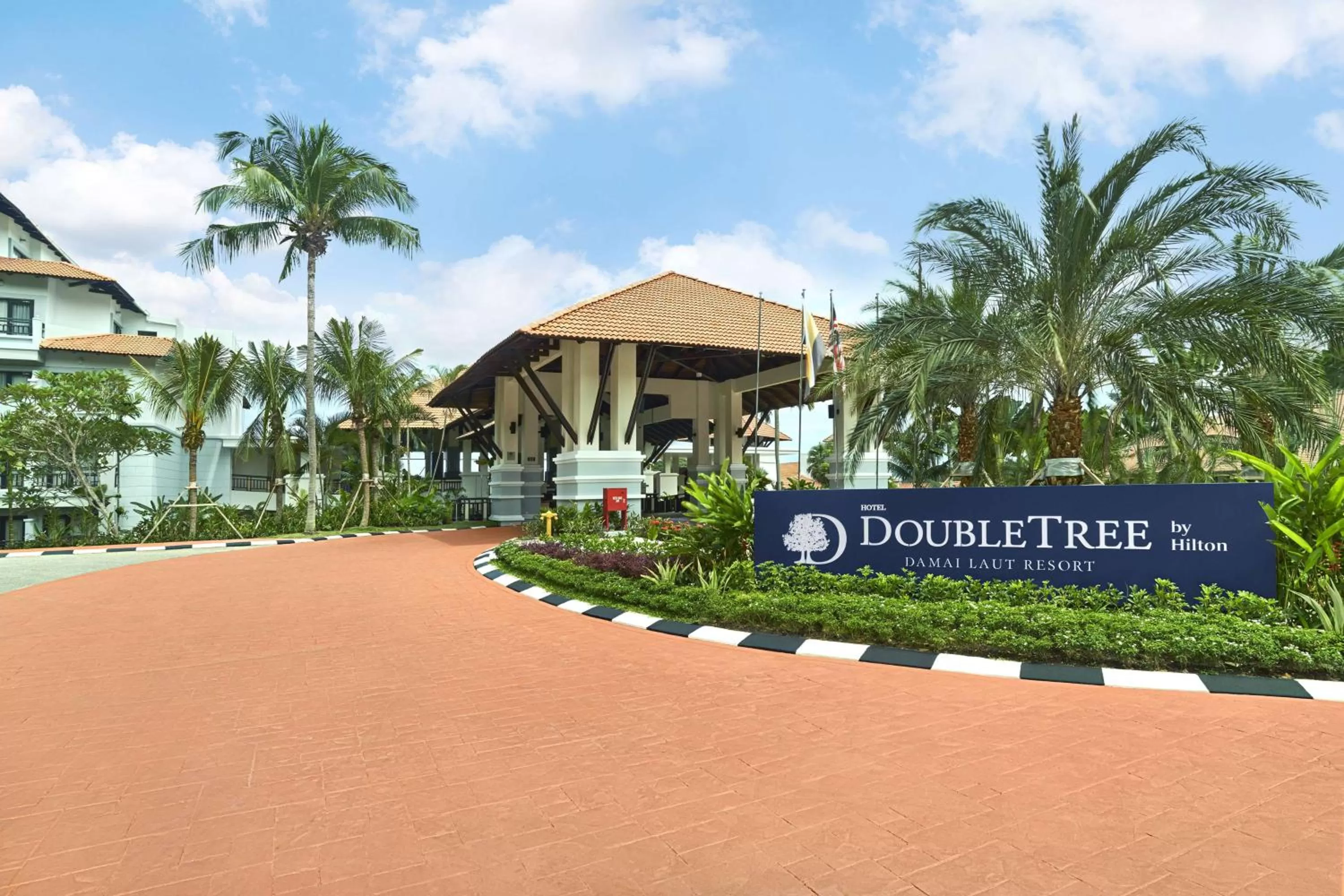 Property building in DoubleTree by Hilton Damai Laut