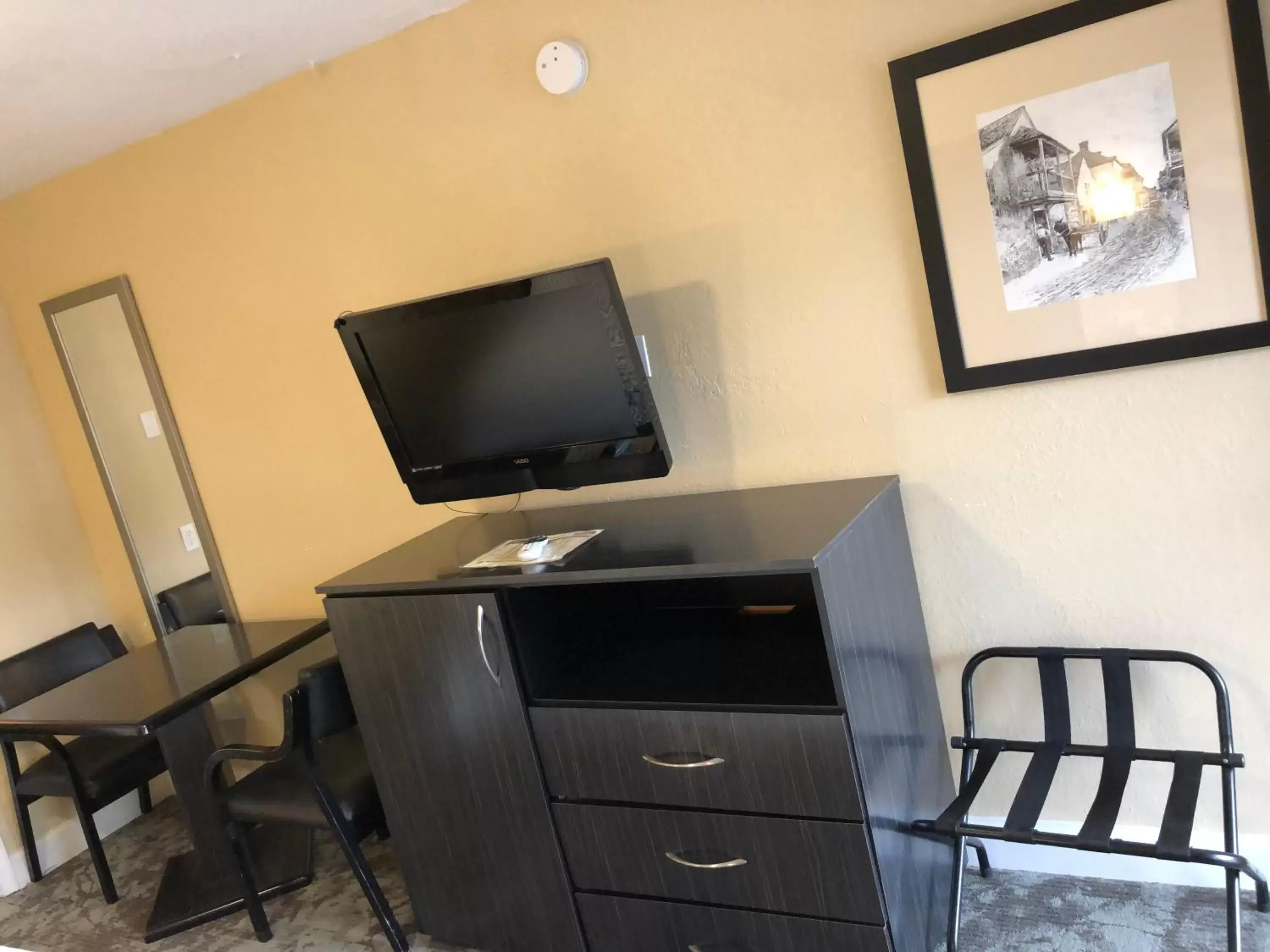 TV/Entertainment Center in Emerson Inn - Jacksonville