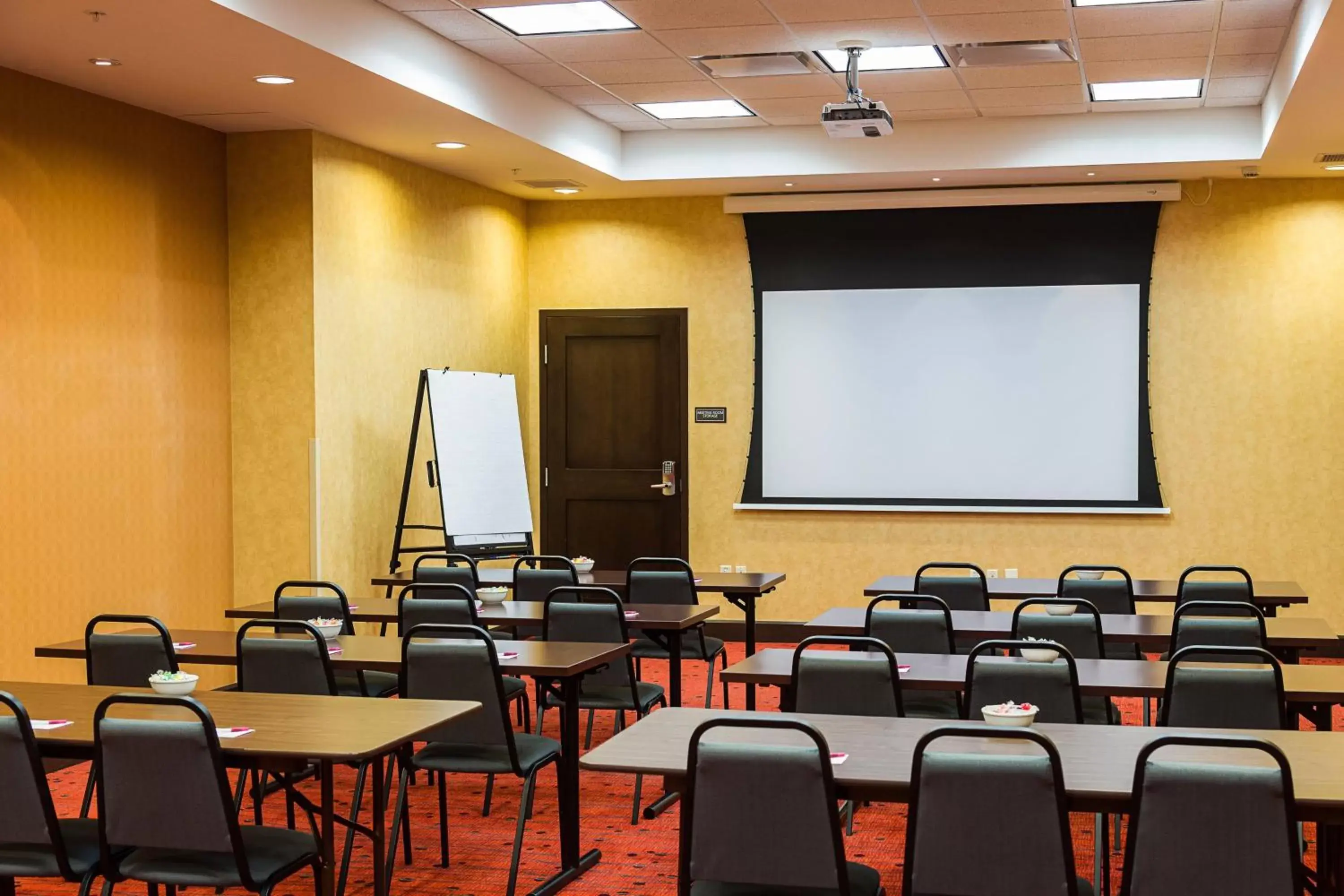 Meeting/conference room, Business Area/Conference Room in Residence Inn by Marriott Ottawa Airport