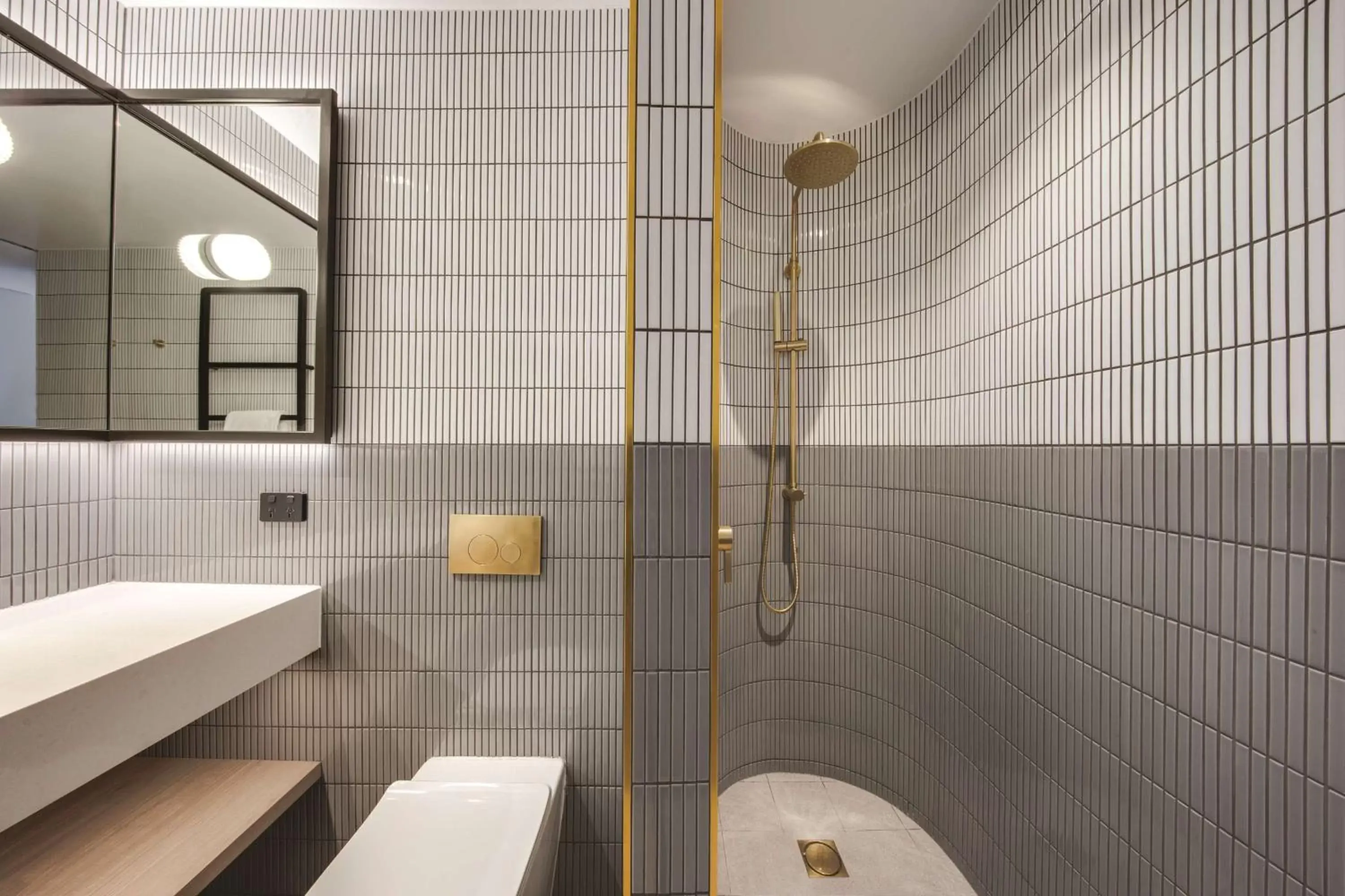 Bathroom in Vibe Hotel Sydney Darling Harbour