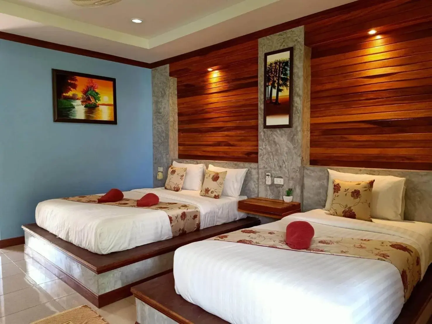 Shower, Bed in Lanta Riviera Resort - SHA Extra Plus