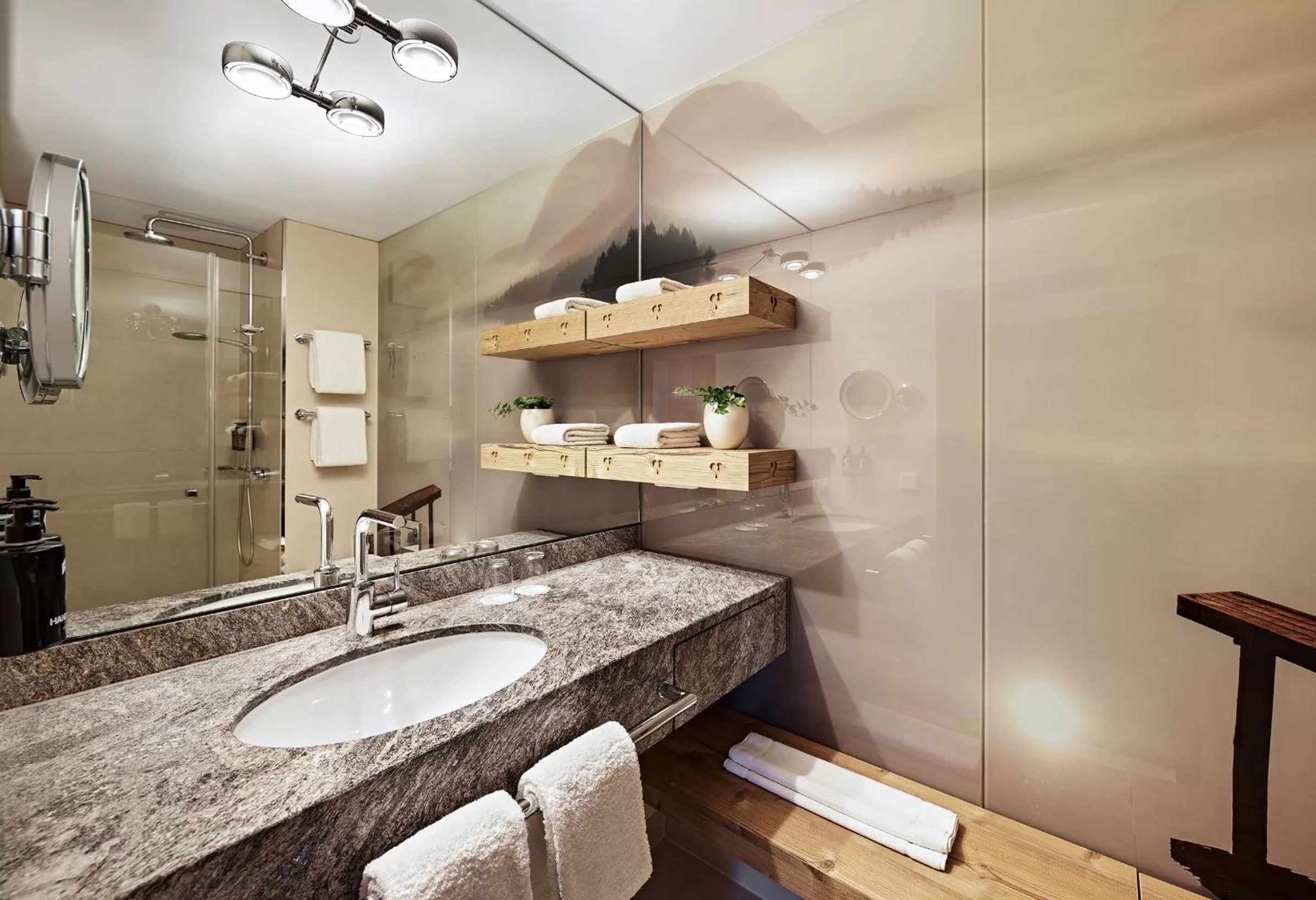 Bathroom in Parkhotel Oberstaufen