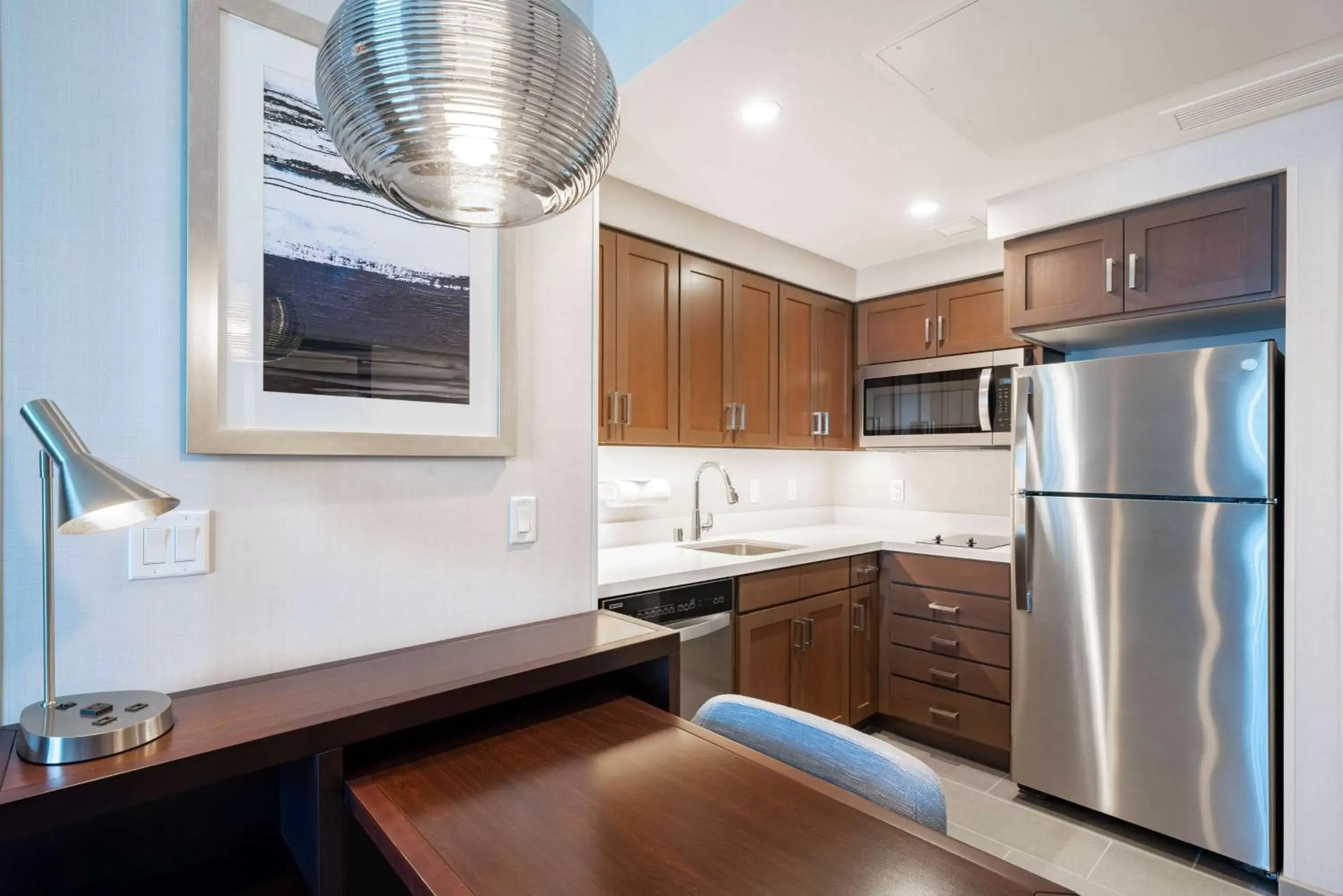 Kitchen or kitchenette, Kitchen/Kitchenette in Homewood Suites By Hilton Sunnyvale-Silicon Valley, Ca