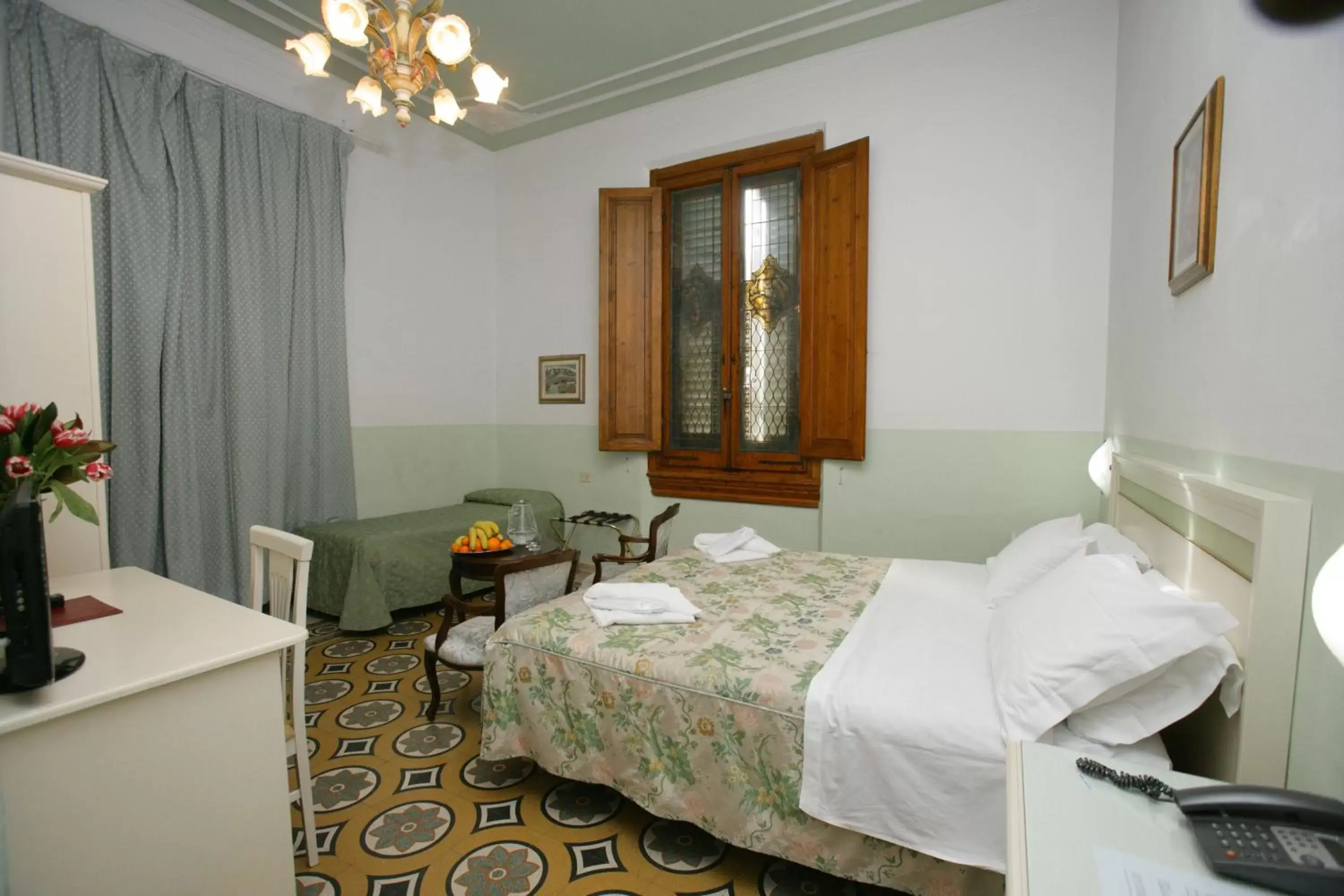Photo of the whole room, Bed in Hotel Desirèe