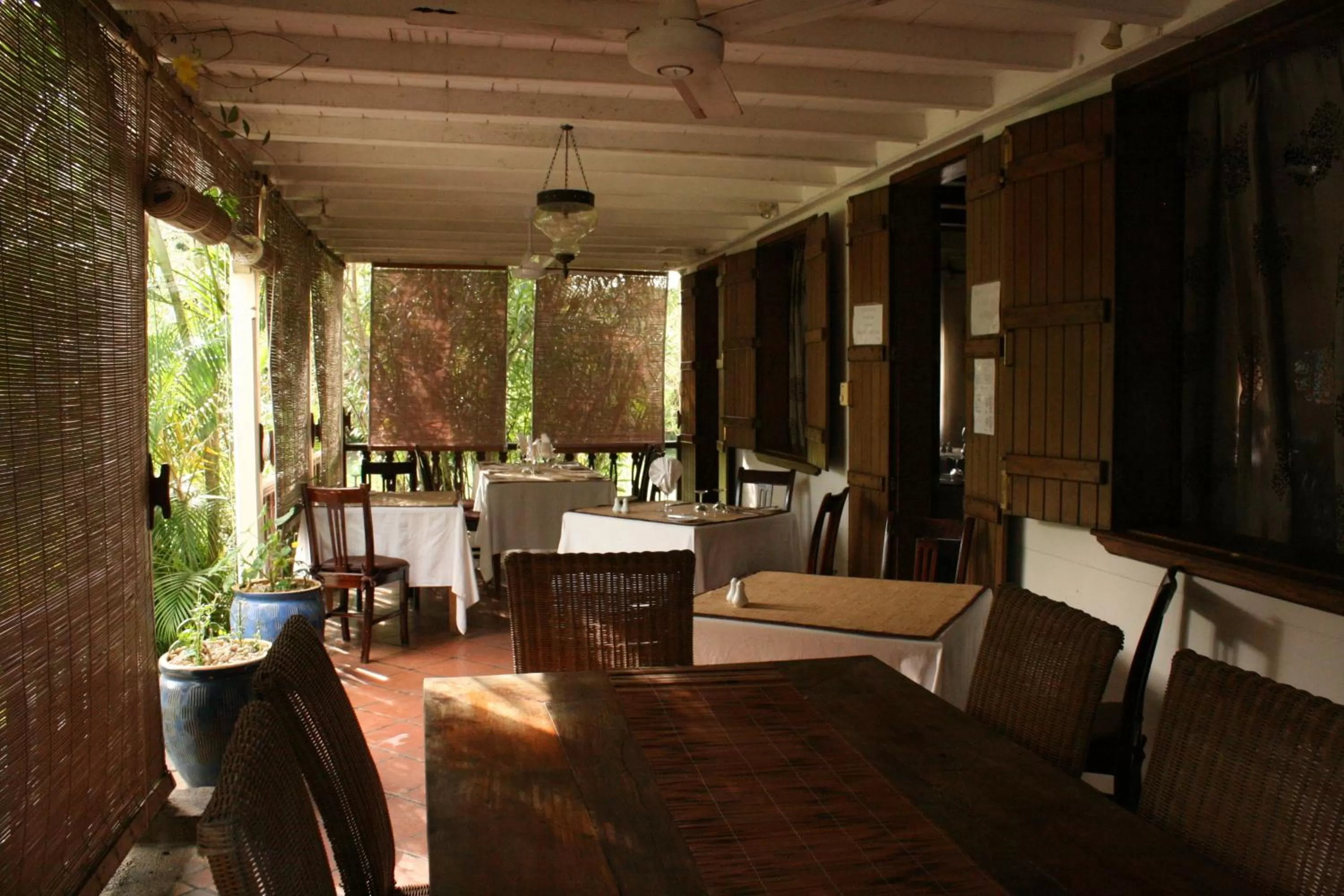 Restaurant/places to eat in Le Jardin de Beau Vallon