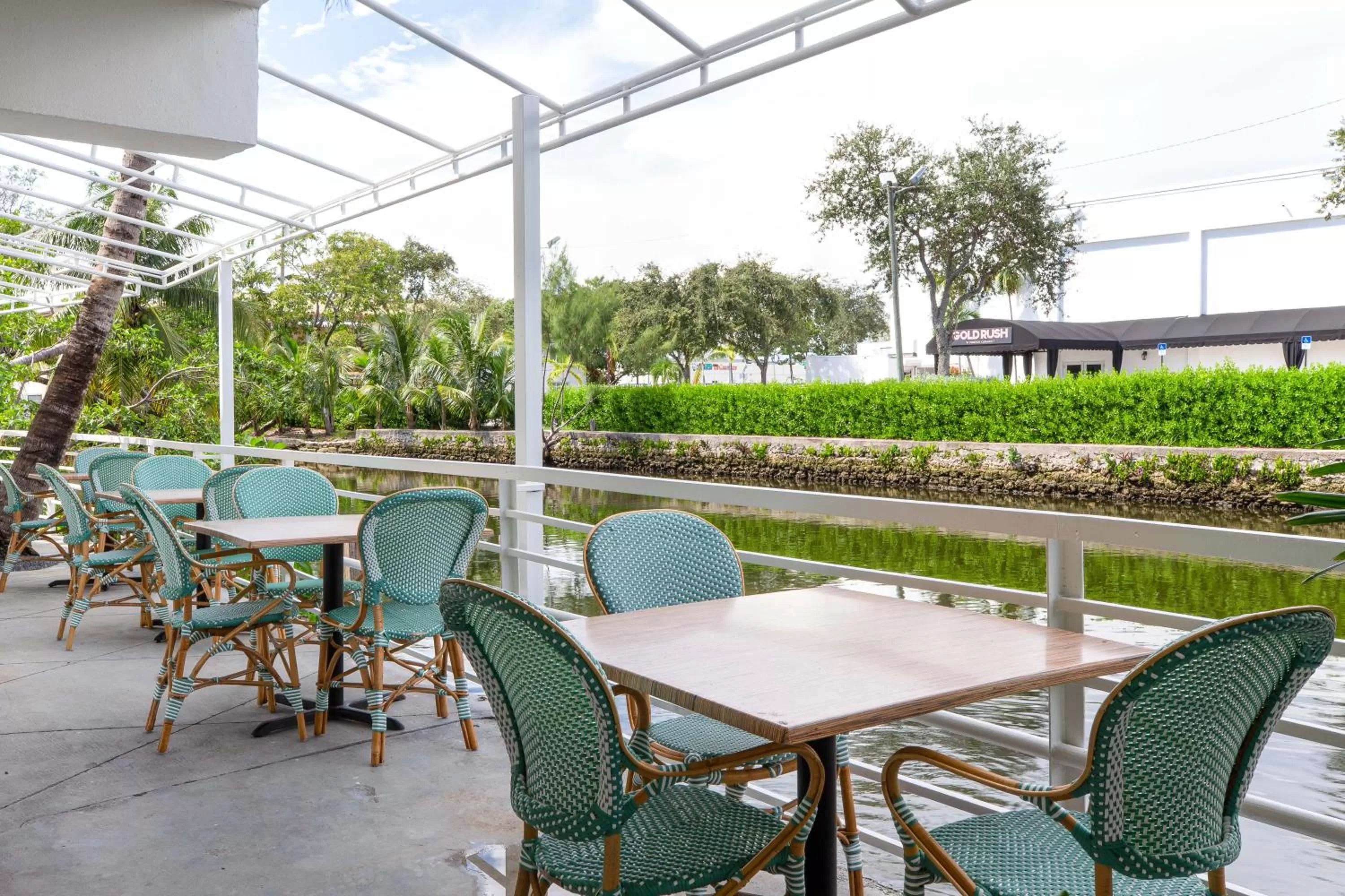 Restaurant/places to eat in Selina Gold Dust