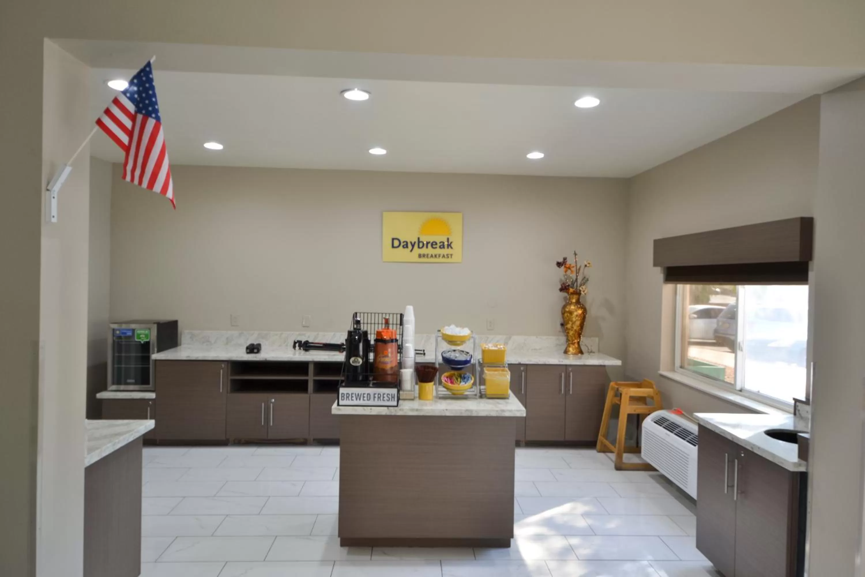 Food and drinks in Days Inn & Suites by Wyndham Airport Albuquerque