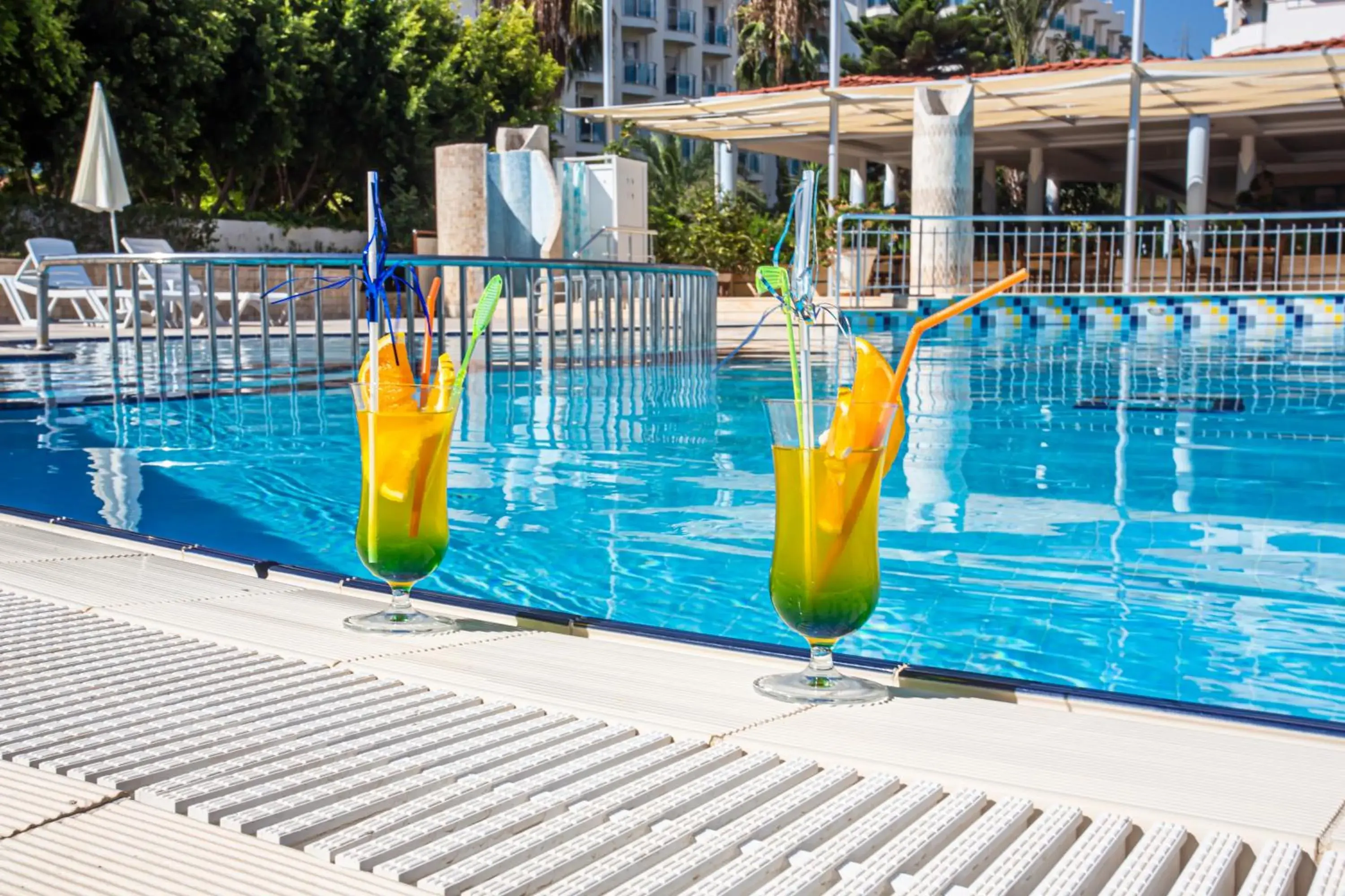 Swimming Pool in Club Mirabell Hotel