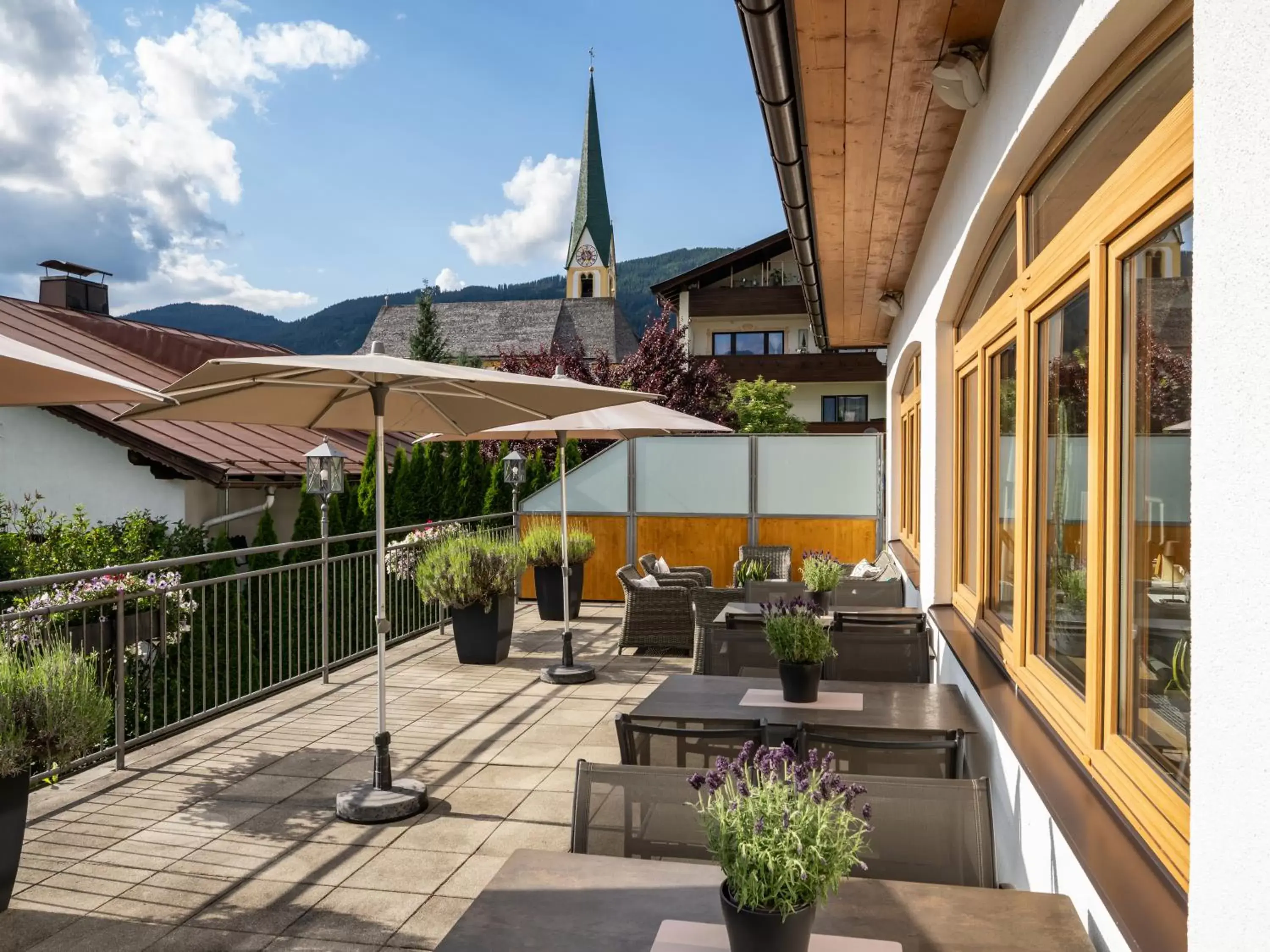 Balcony/Terrace in Alpen Glück Hotel Kirchberger Hof