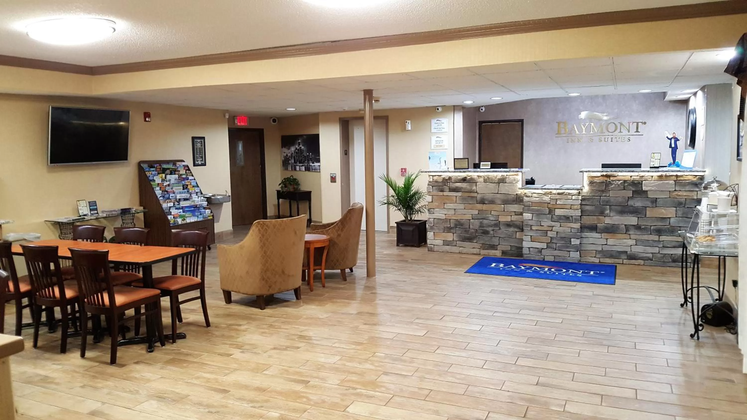 Other in Baymont by Wyndham Belleville Airport Area Free Airport Shuttle