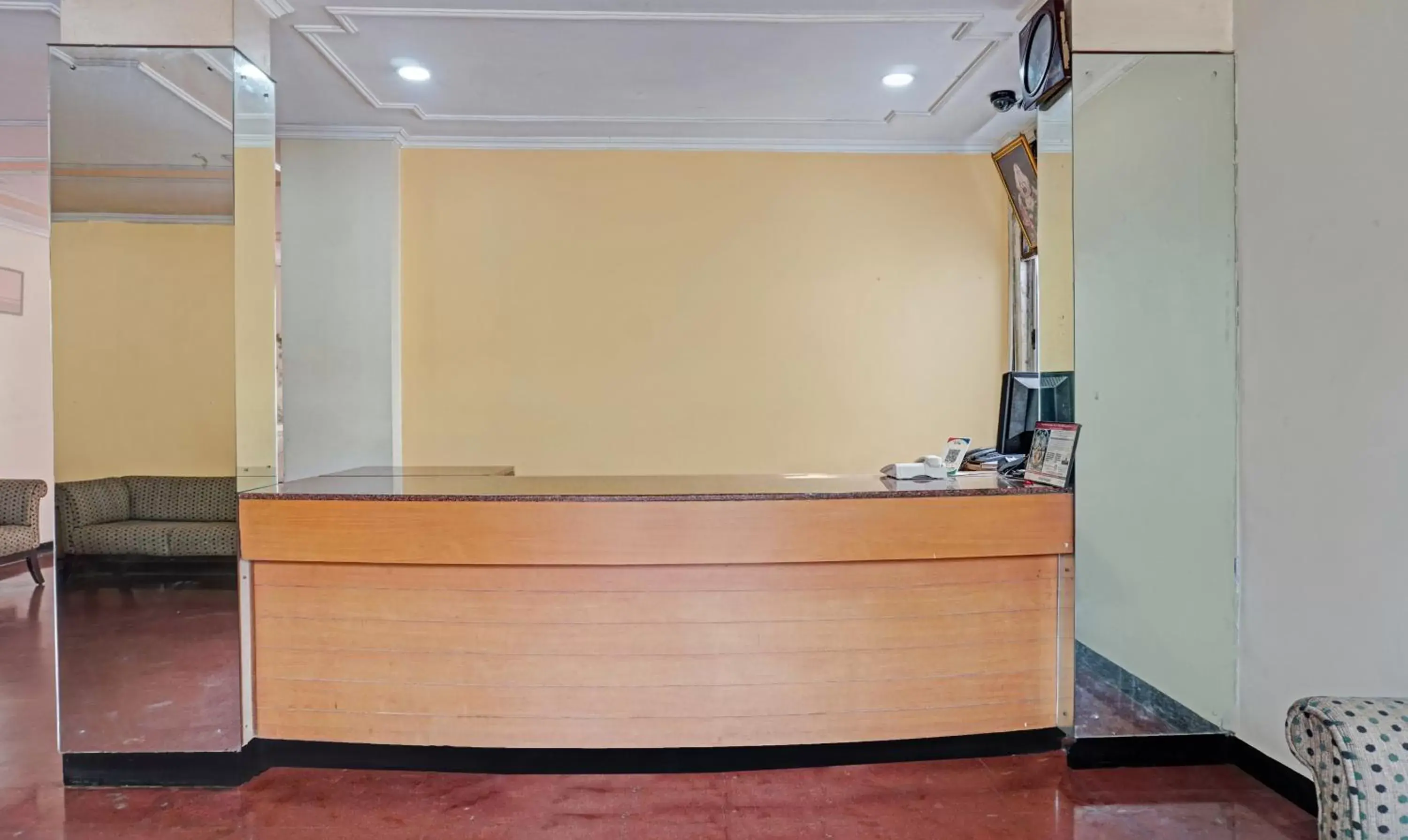 Lobby or reception in Itsy Hotels Ranjeet Lobby or reception in Itsy Hotels Ranjeet