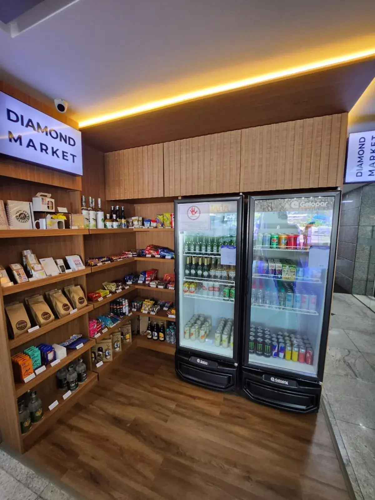 vending machine, Supermarket/Shops in Nobile Suites Diamond