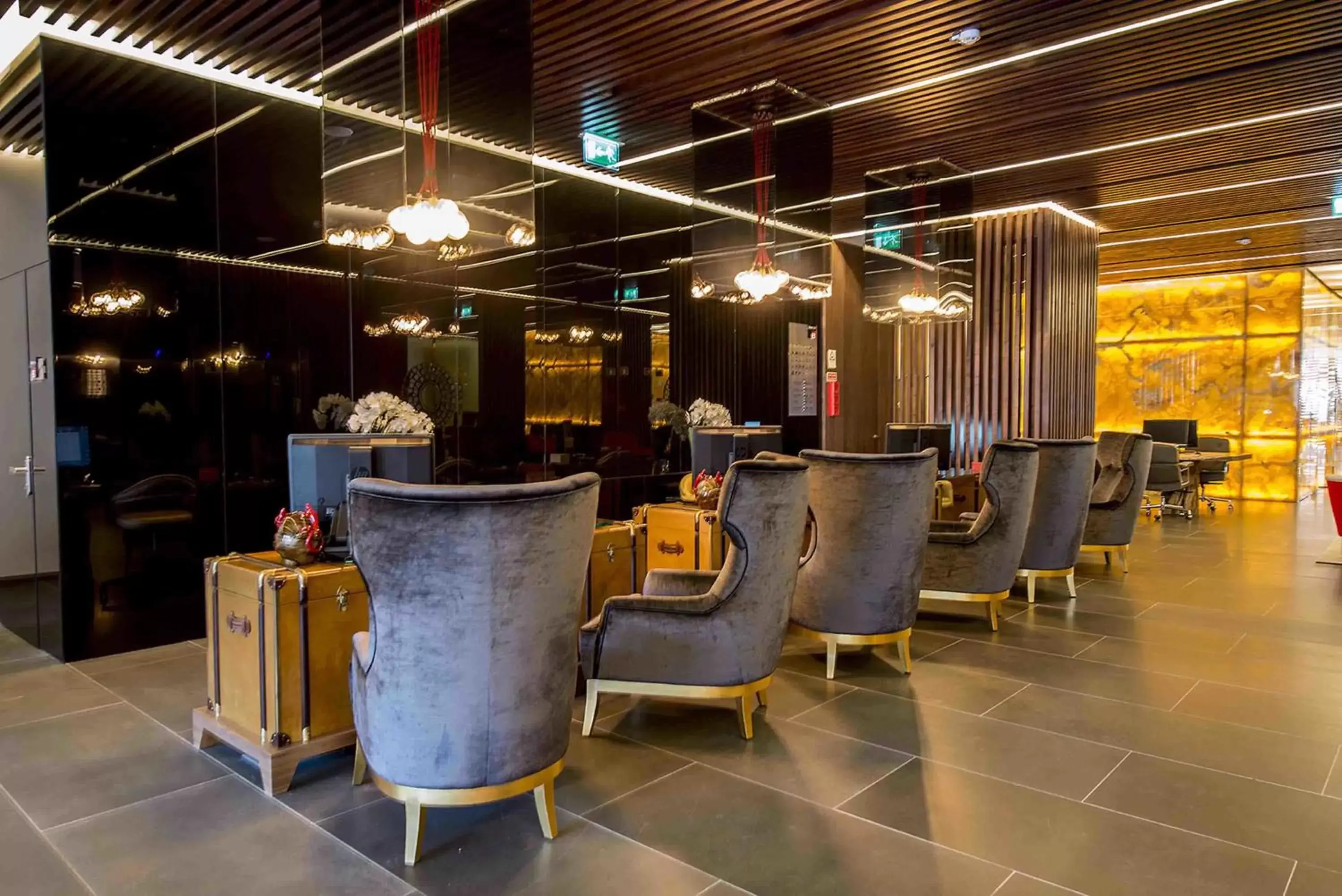 Lobby or reception, Lounge/Bar in BessaHotel Liberdade